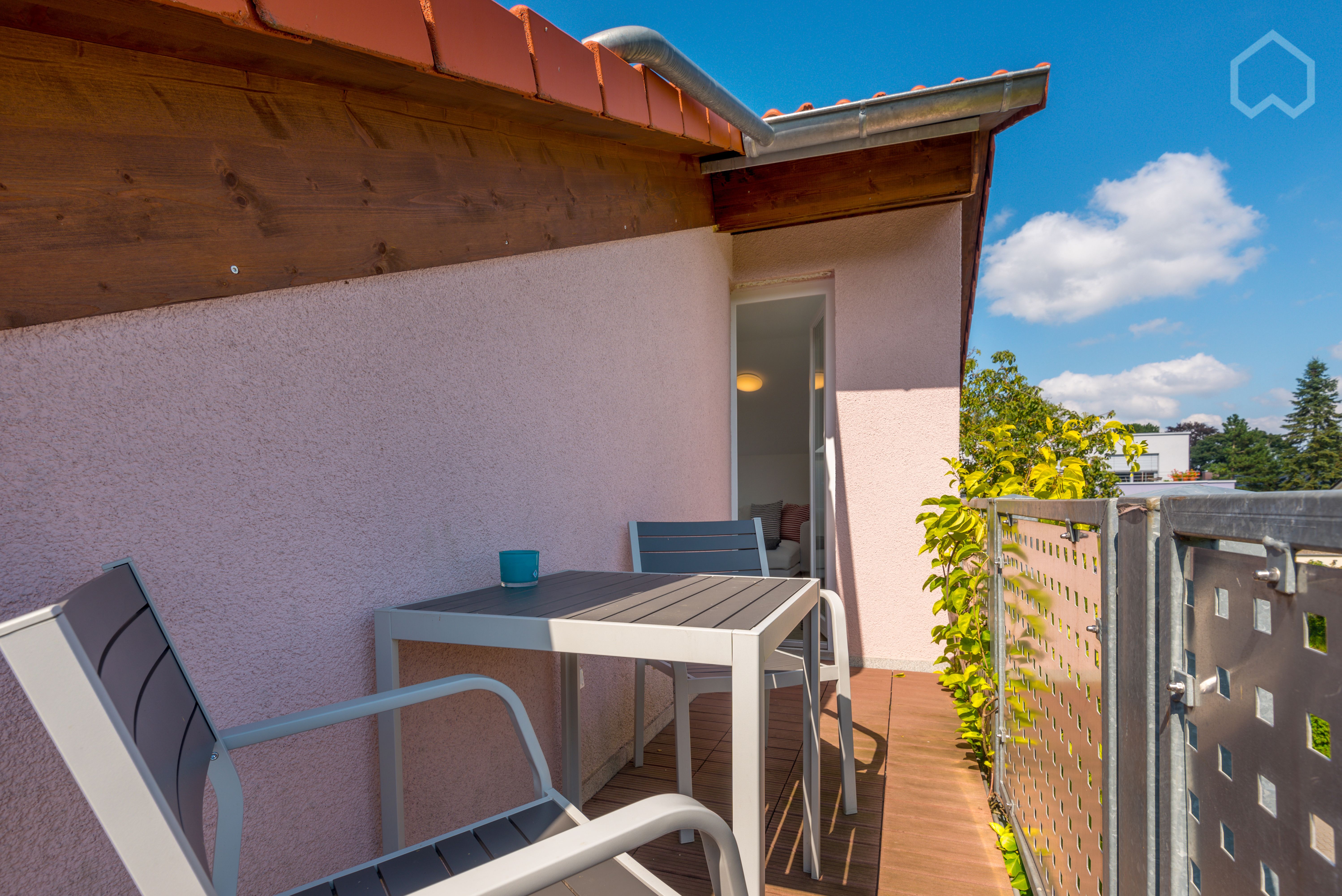  Modern 3-Room Roof Studio In Darmstadt  -  Modern 3-room roof studio in Darmstadt  - Gallery -  5