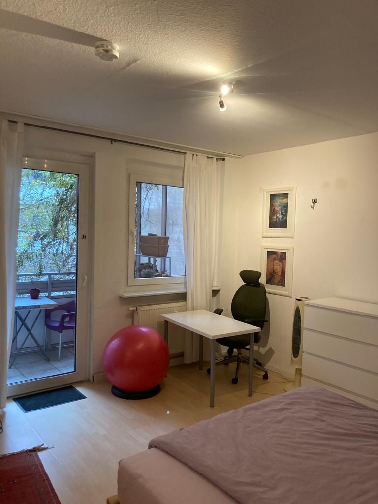 Spacious Apartment In Berlin's Trendy Mitte District, Near Alexanderplatz With High-Speed Wi-Fi - Spacious Apartment in Berlin's Trendy Mitte District, Near Alexanderplatz with High-Speed Wi-Fi - Gallery - 3