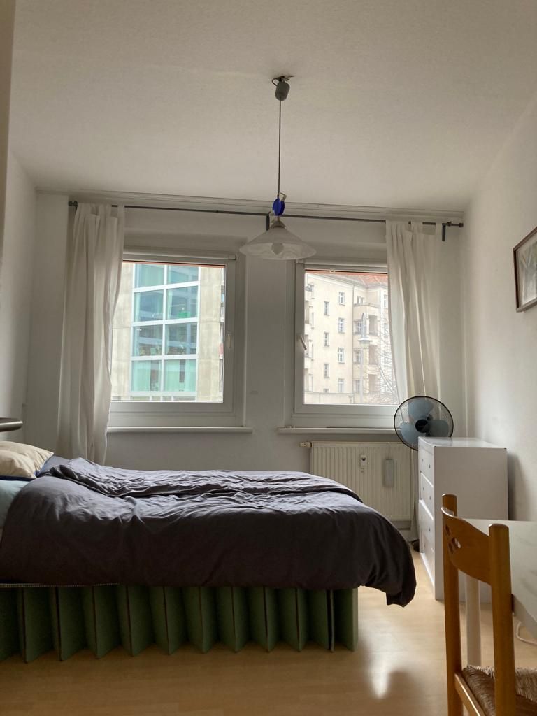  Spacious Apartment In Berlin's Trendy Mitte District, Near Alexanderplatz With High-Speed Wi-Fi  -  Spacious Apartment in Berlin's Trendy Mitte District, Near Alexanderplatz with High-Speed Wi-Fi  - Gallery -  5
