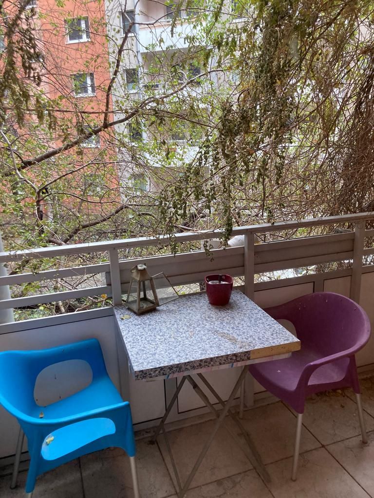  Spacious Apartment In Berlin's Trendy Mitte District, Near Alexanderplatz With High-Speed Wi-Fi  -  Spacious Apartment in Berlin's Trendy Mitte District, Near Alexanderplatz with High-Speed Wi-Fi  - Gallery -  11