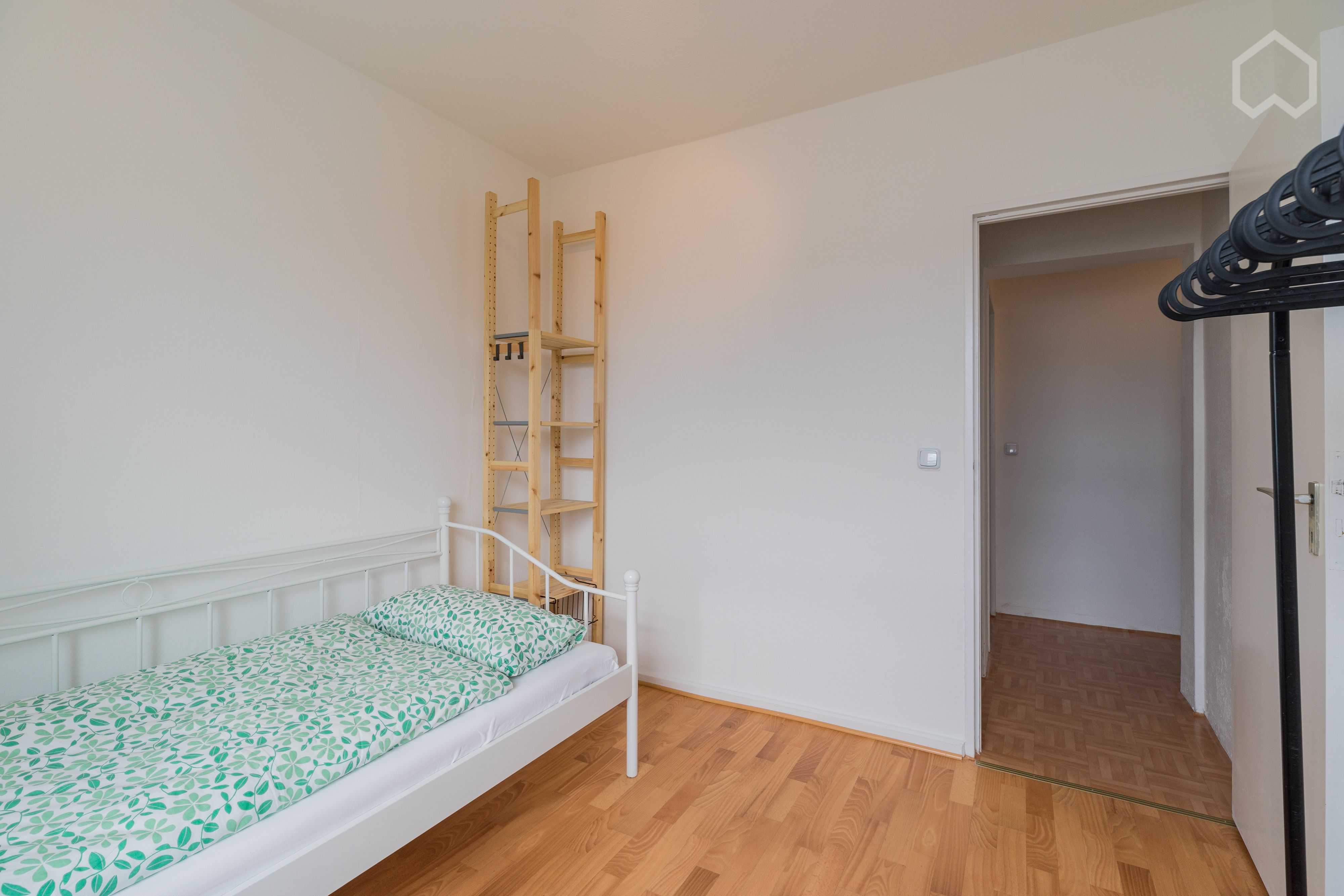  Beautiful Bright Apartment With Balcony  -  Beautiful bright apartment with balcony  - Gallery -  35