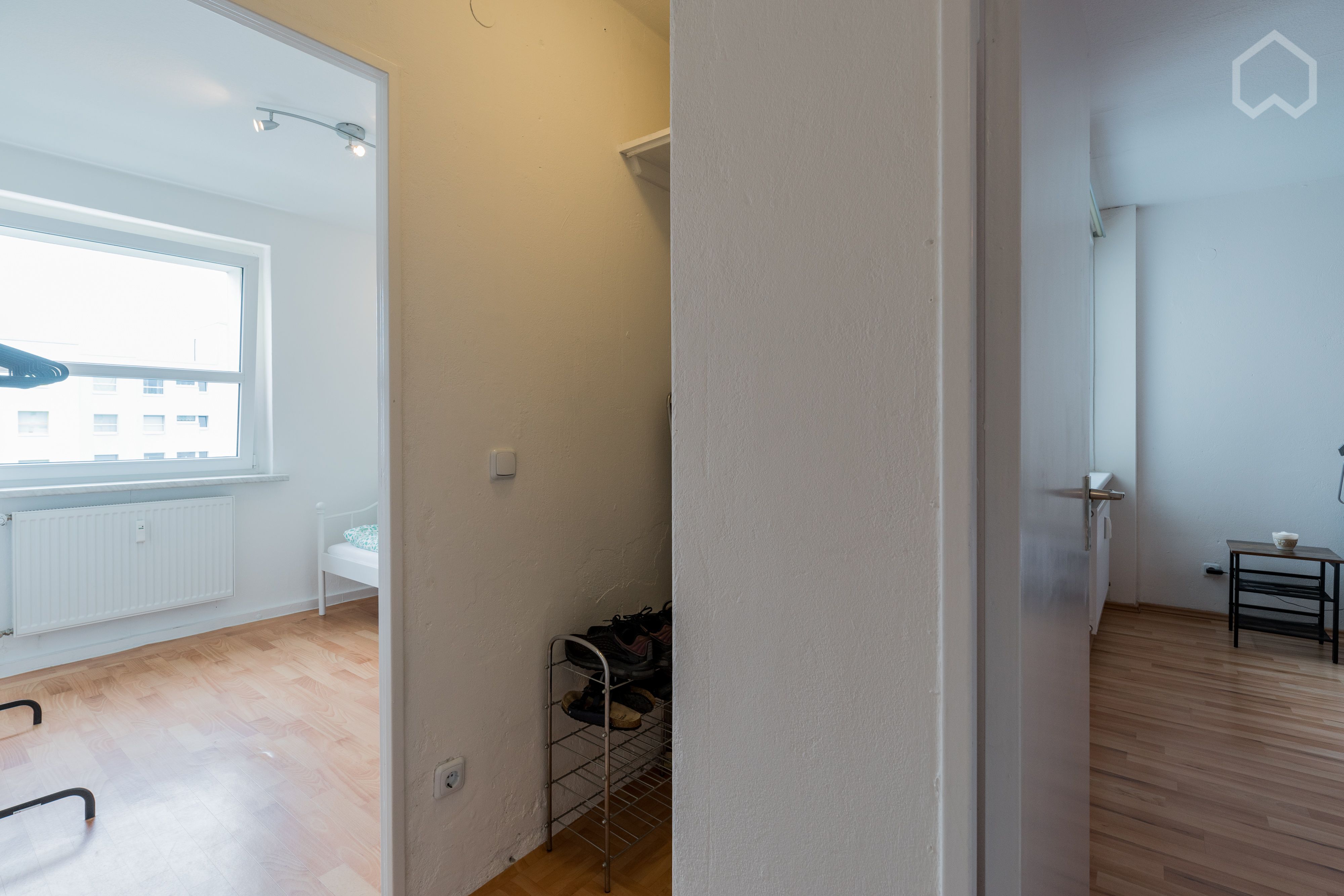 Beautiful Bright Apartment With Balcony - Beautiful bright apartment with balcony - Gallery - 9