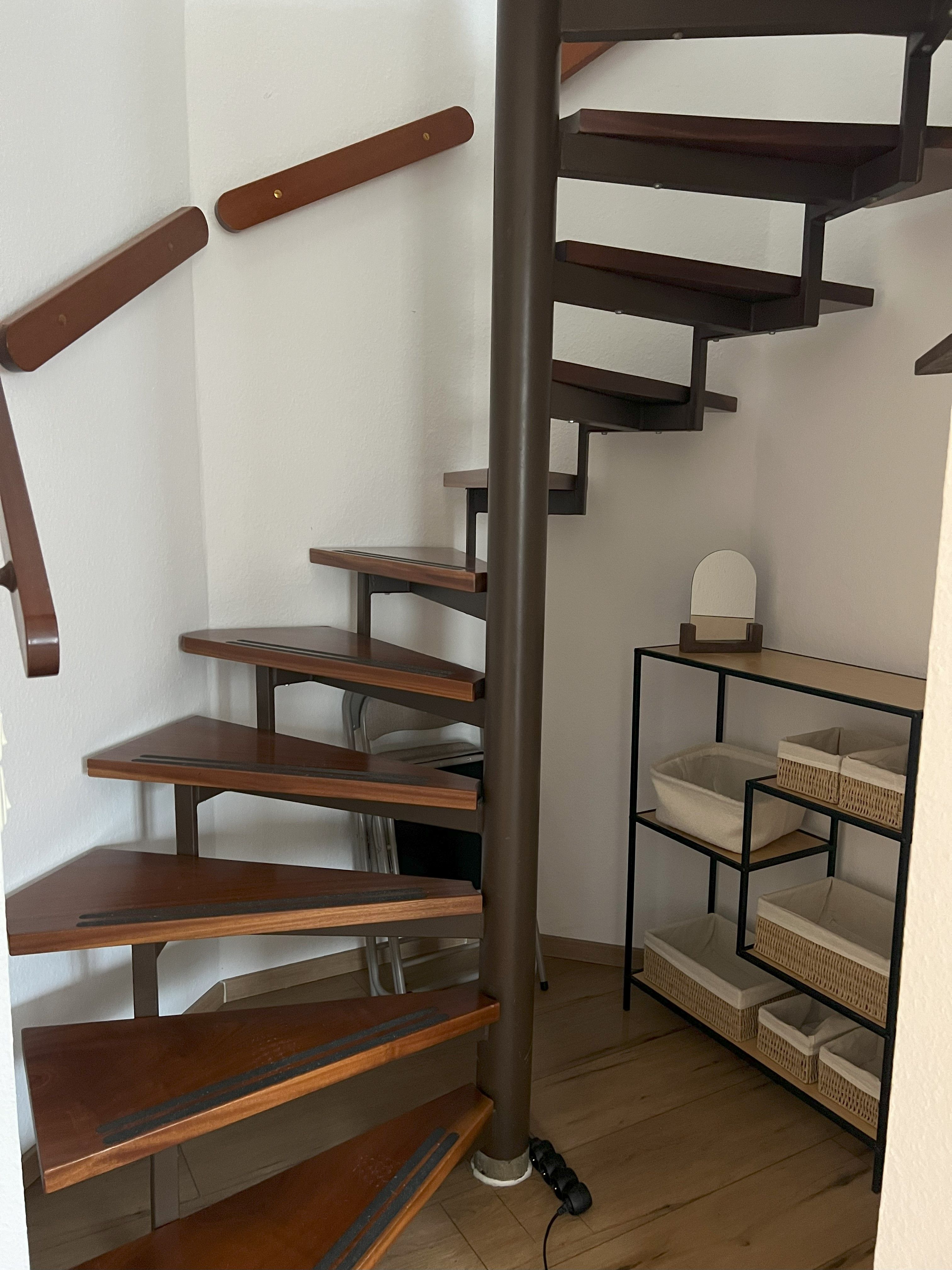  Luxurious Gallery Apartment In A Prime Location In Oberkassel.  -  Luxurious gallery apartment in a prime location in Oberkassel.  - Gallery -  8