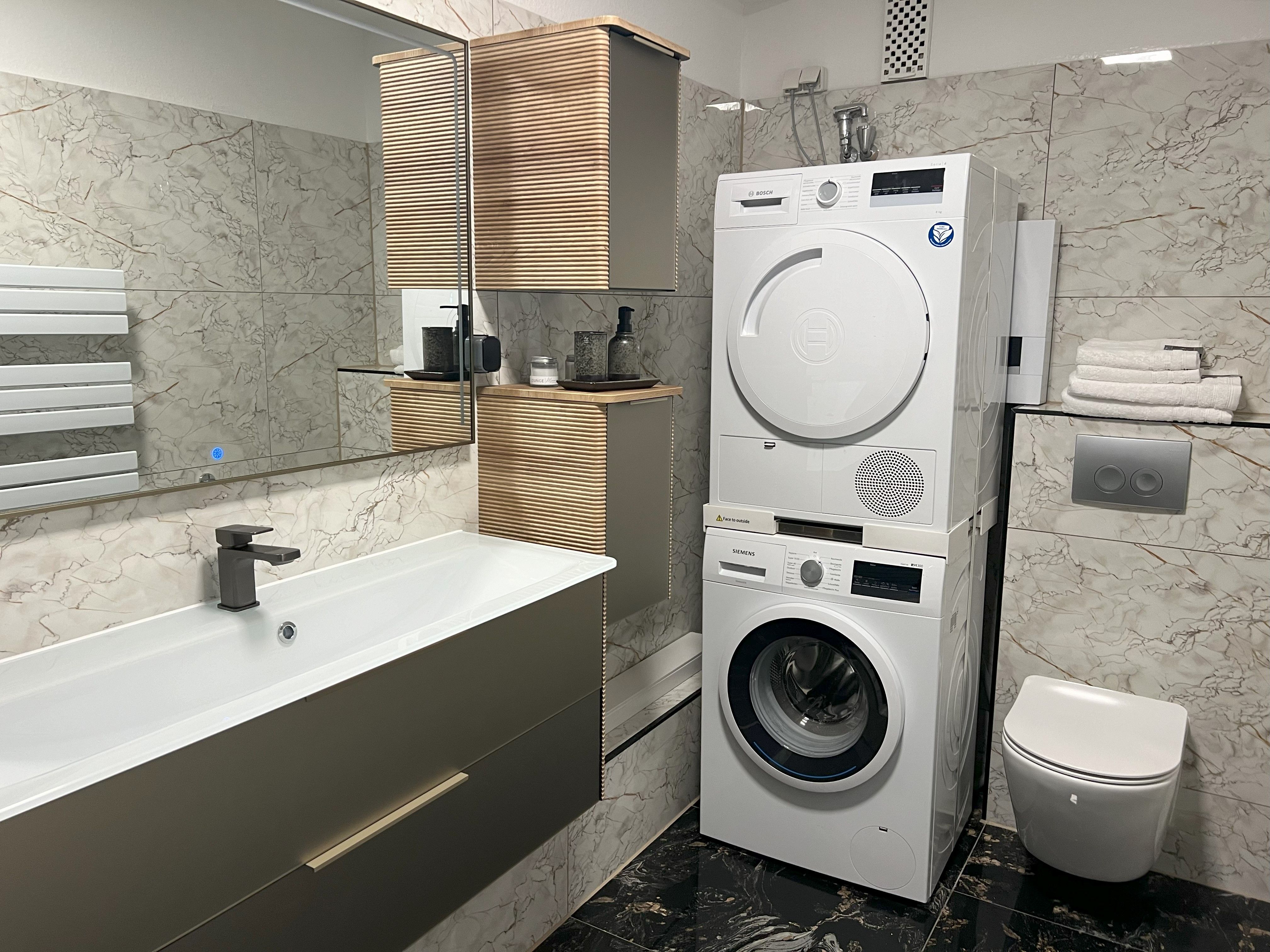  Luxurious Gallery Apartment In A Prime Location In Oberkassel.  -  Luxurious gallery apartment in a prime location in Oberkassel.  - Gallery -  10