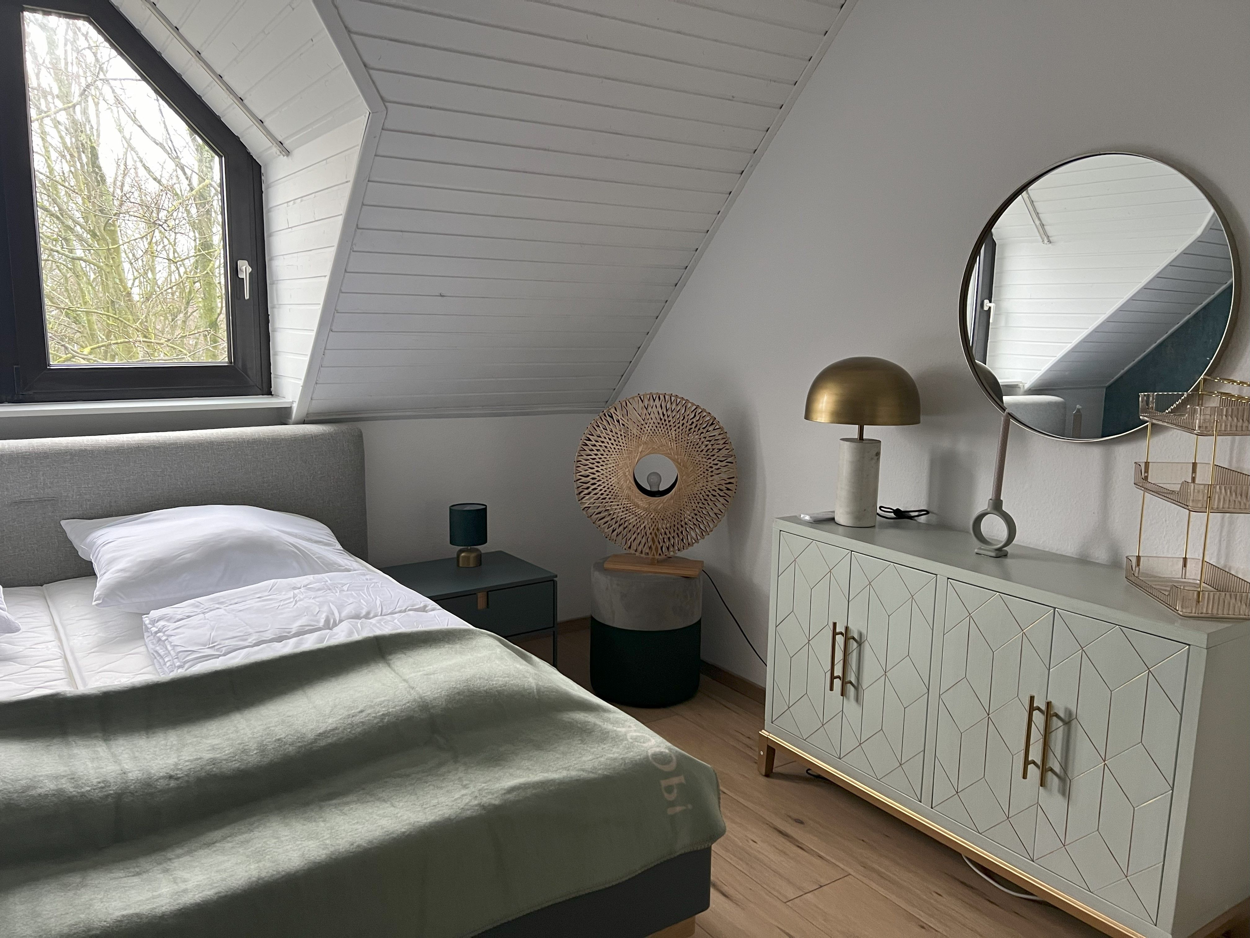  Luxurious Gallery Apartment In A Prime Location In Oberkassel.  -  Luxurious gallery apartment in a prime location in Oberkassel.  - Gallery -  15