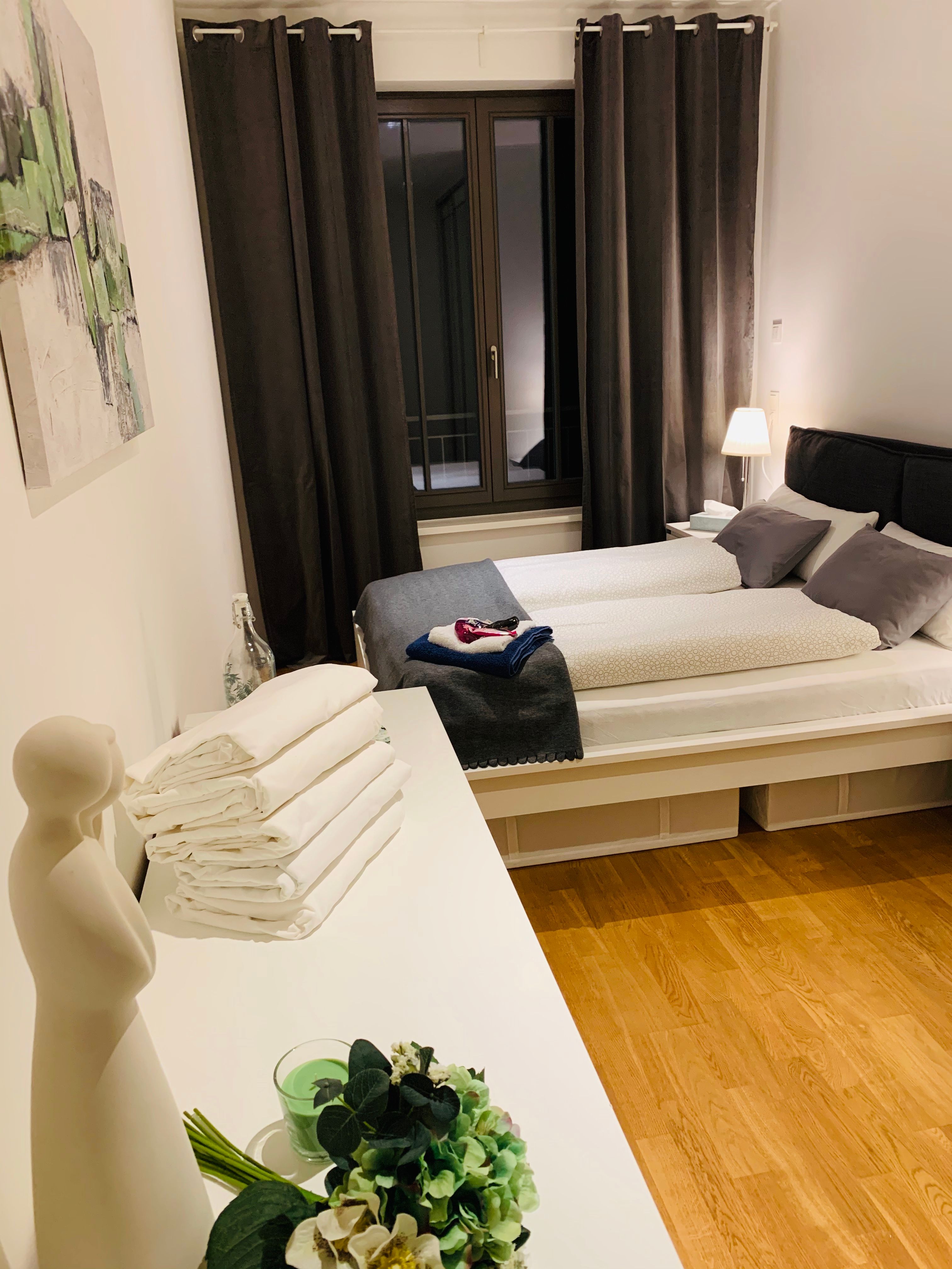  Modern Elegant Apartment With Balcony In Mitte  -  Modern elegant apartment with balcony in Mitte  - Gallery -  21
