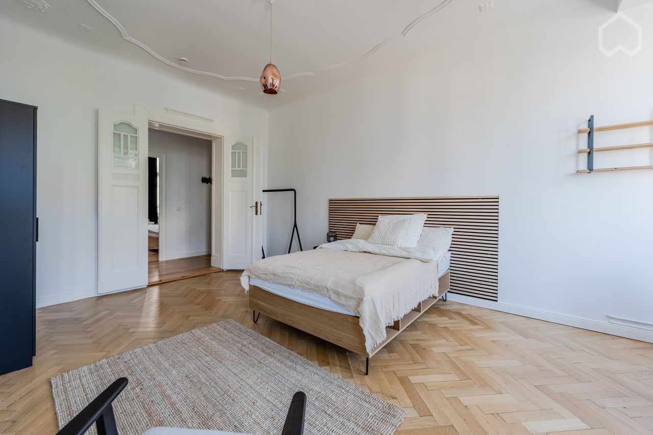 GIRLS ONLY APARTMENT | Stylish Room With Balcony In Historical Apartment On Famous Torstraße / Near - GIRLS ONLY APARTMENT | Stylish Room with Balcony in Historical Apartment on famous Torstraße / near Rosenthaler Platz - Gallery - 25