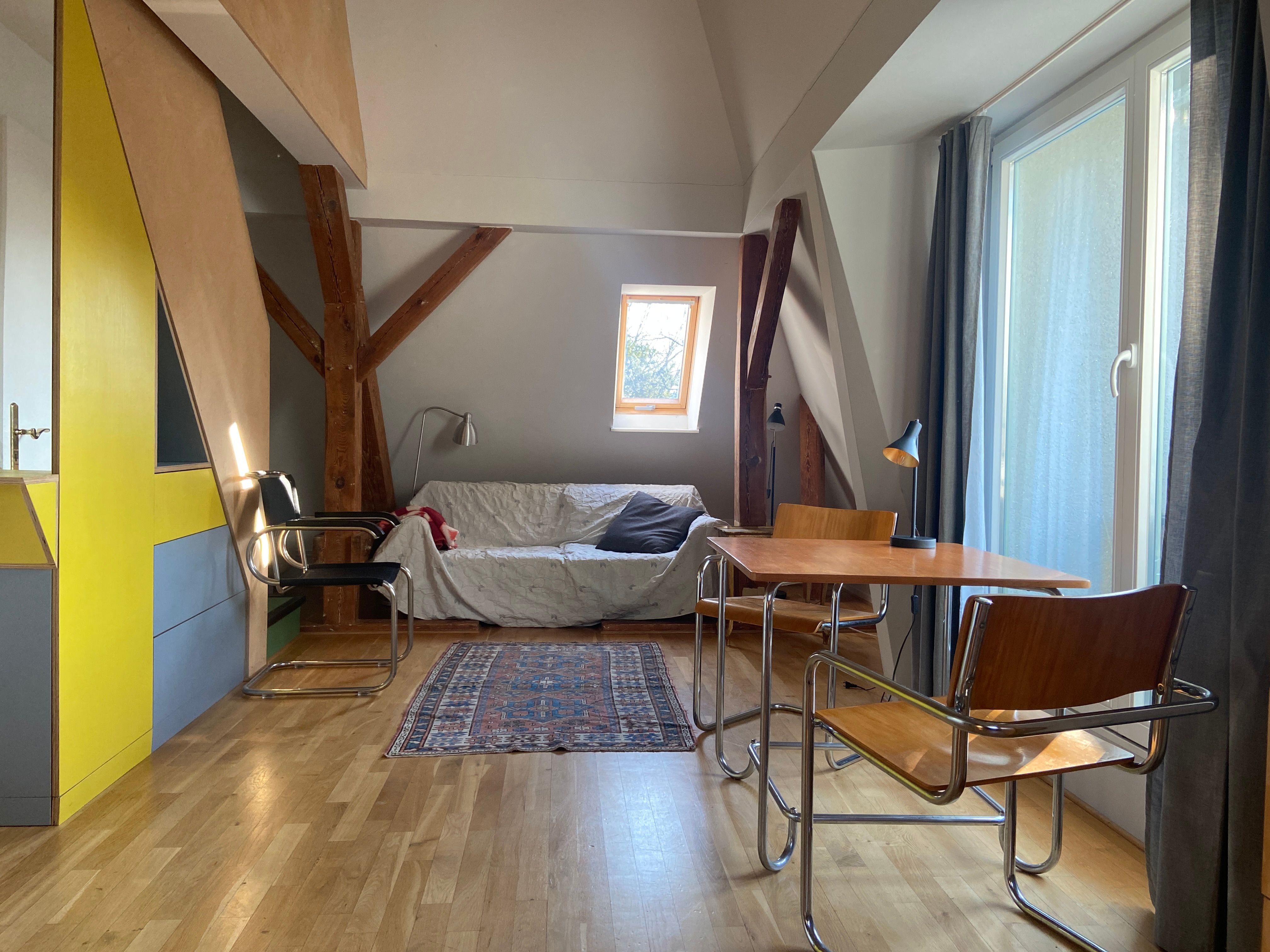  Cute And Stylish Loft Apartment With Great View!  -  cute and stylish loft apartment with great view!  - Gallery -  10