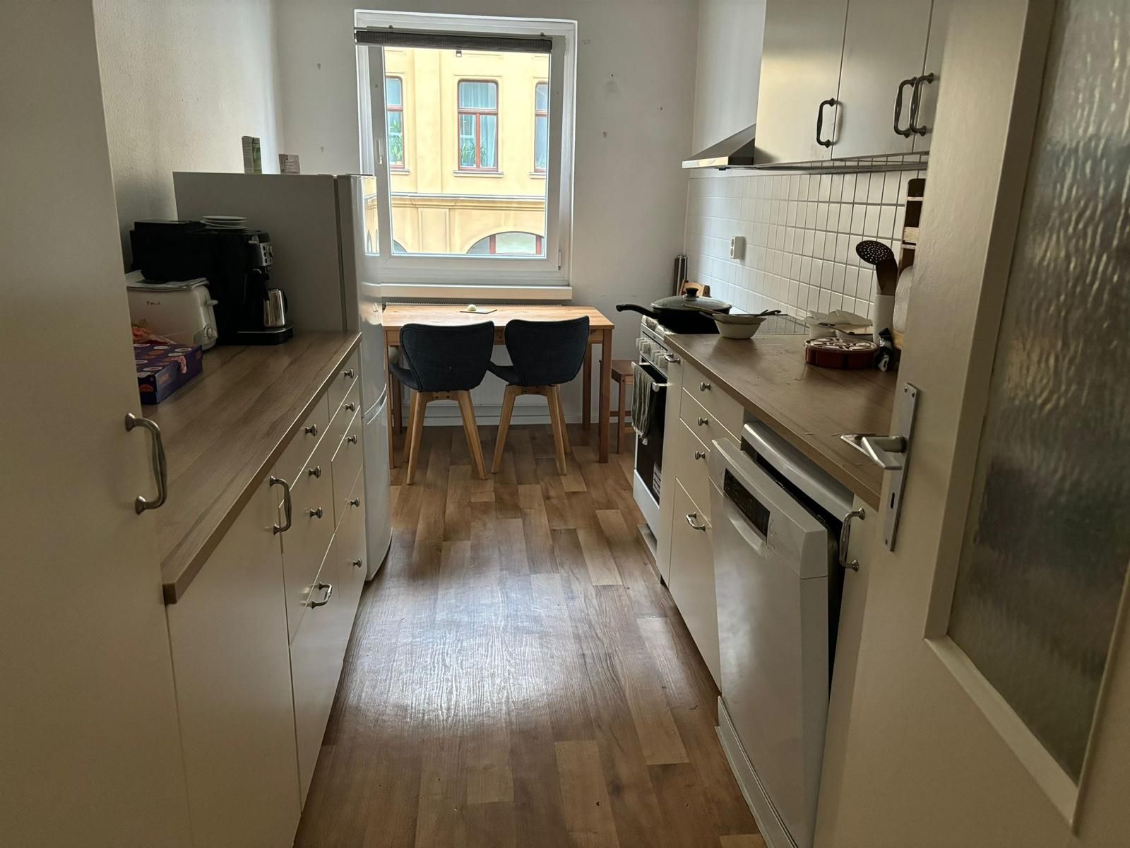  Awesome Apartment In The Heart Of Town  -  Awesome apartment in the heart of town  - Gallery -  5