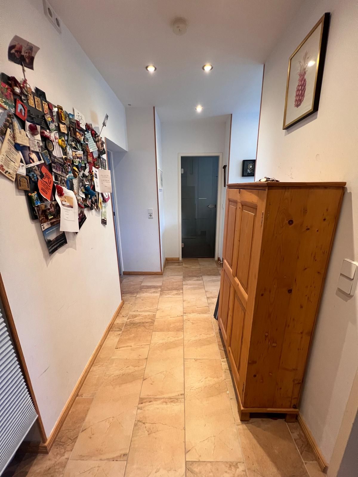 Furnished Room For Sublet In A Quiet 2-Room Apartment. - Furnished room for sublet in a quiet 2-room apartment. - Gallery - 5