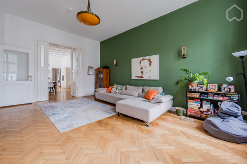 Bright 4-Bedroom Apartment in Quiet Wilmersdorf – Available Feb to Aug