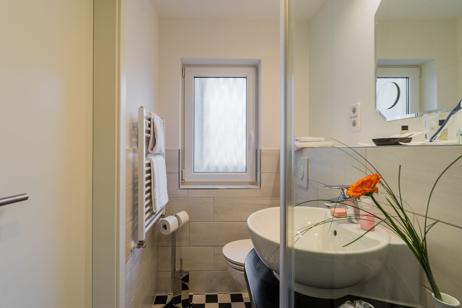  Superior Studios-Apartments In A Quiet Central Location Near Kurfürstendamm (# 206 Category S)  -  Superior Studios-Apartments in a quiet central location near Kurfürstendamm (# 206 Category S)  - Gallery -  1