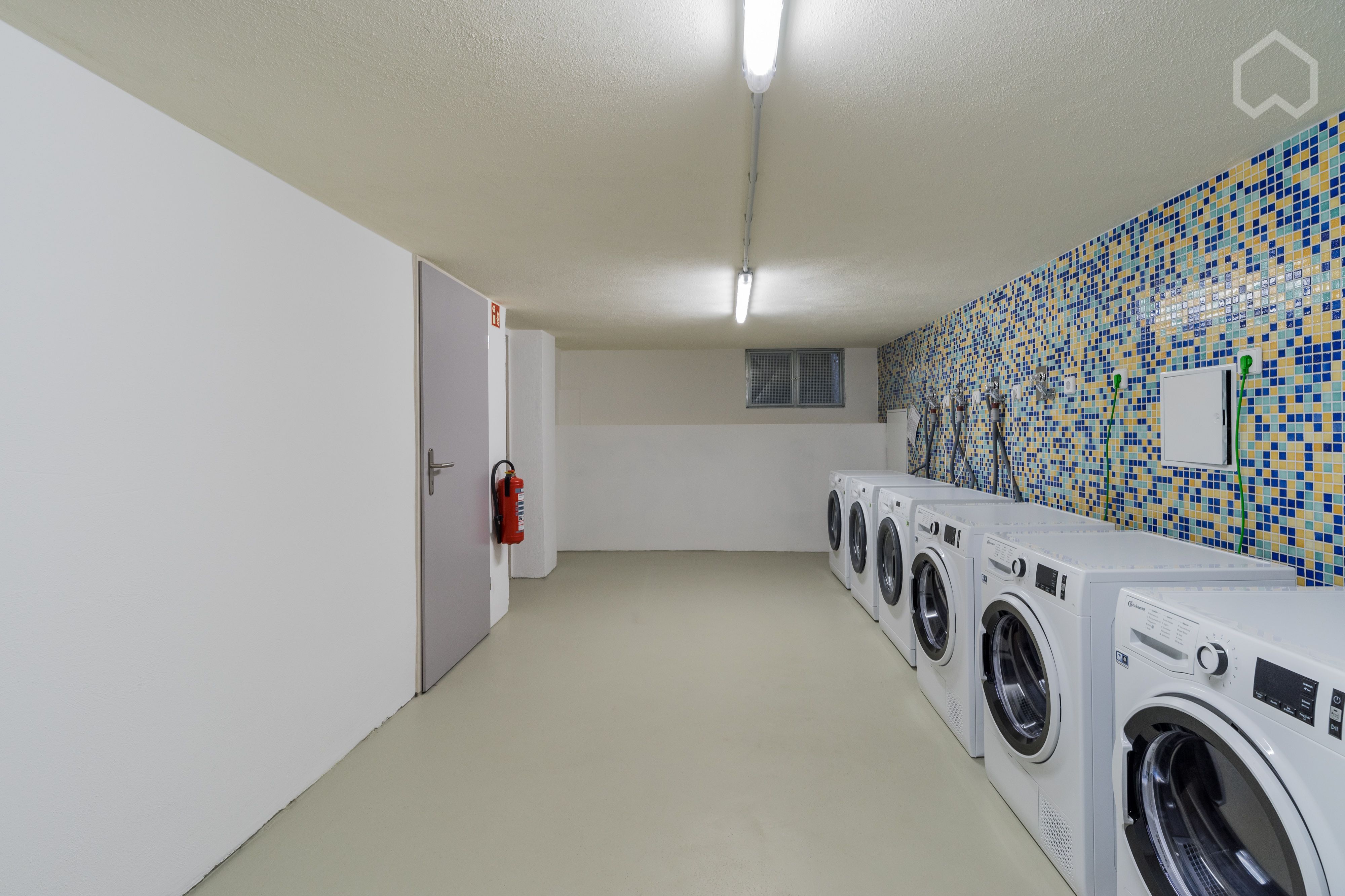  Superior Studios-Apartments In A Quiet Central Location Near Kurfürstendamm (# 206 Category S)  -  Superior Studios-Apartments in a quiet central location near Kurfürstendamm (# 206 Category S)  - Gallery -  8