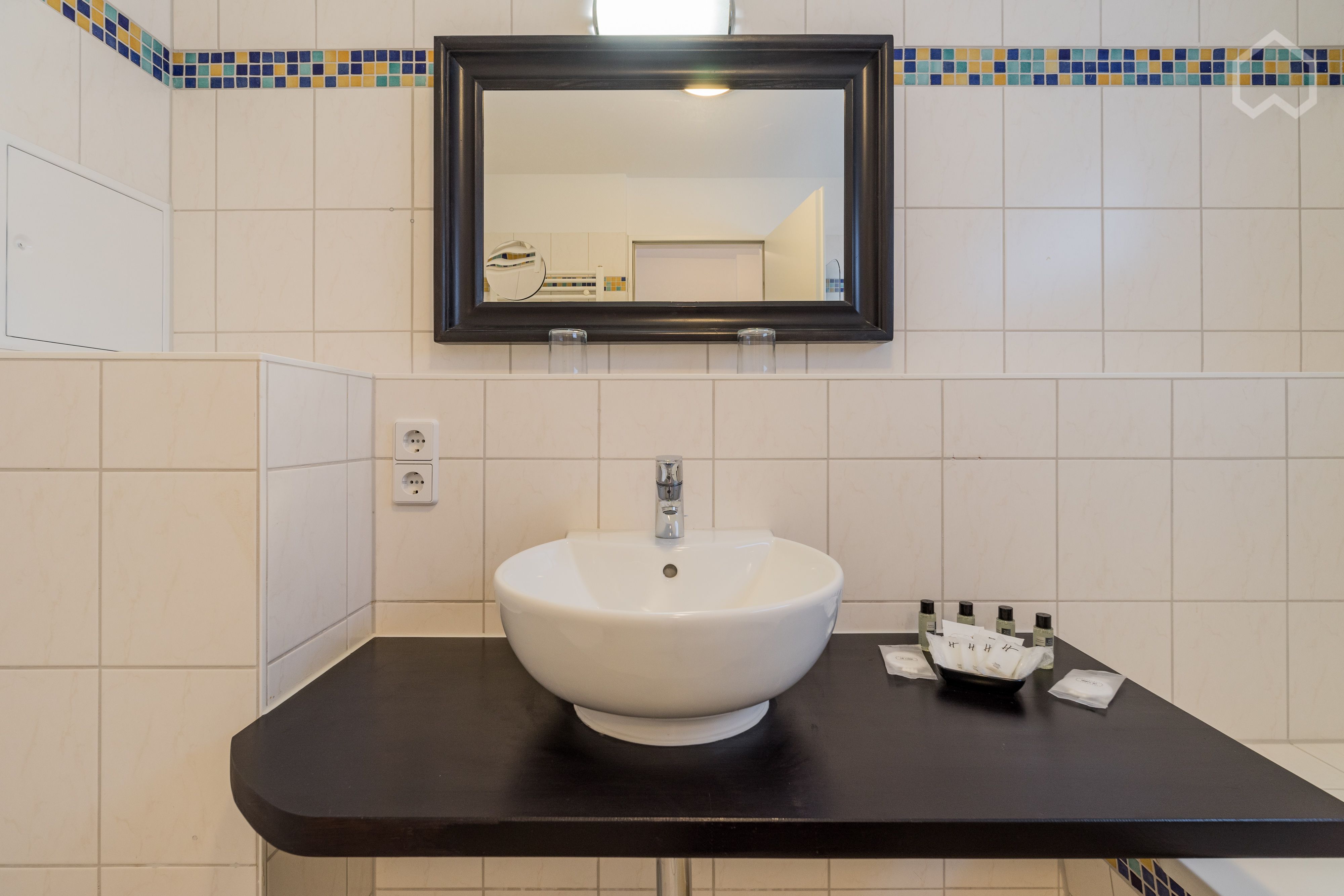  Superior Studios-Apartments In A Quiet Central Location Near Kurfürstendamm (Category L)  -  Superior Studios-Apartments in a quiet central location near Kurfürstendamm (Category L)  - Gallery -  23