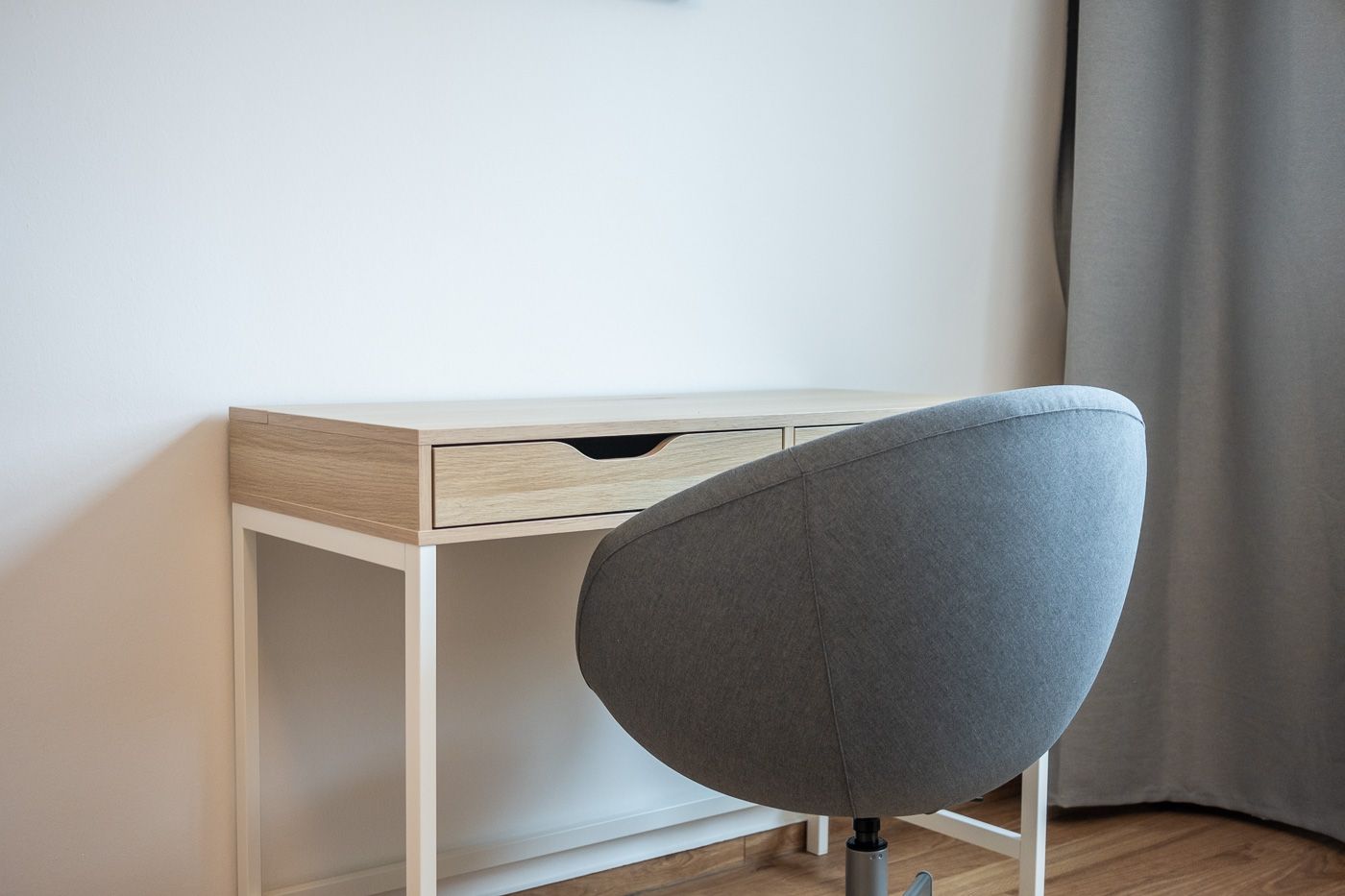  Furnished 4-Room Flat With Quiet Bedroom Facing The Inner Courtyard  -  Furnished 4-room flat with quiet bedroom facing the inner courtyard  - Gallery -  4