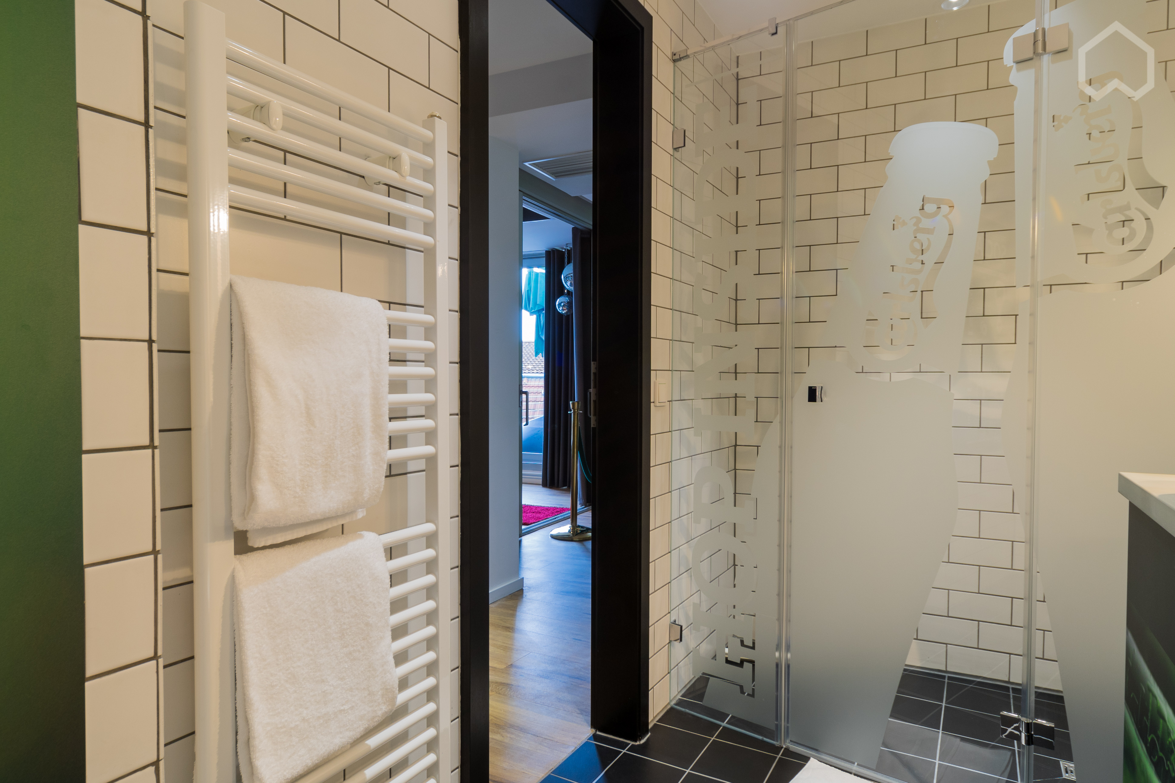  Lovely Suite Conveniently Located  -  Lovely suite conveniently located  - Gallery -  10