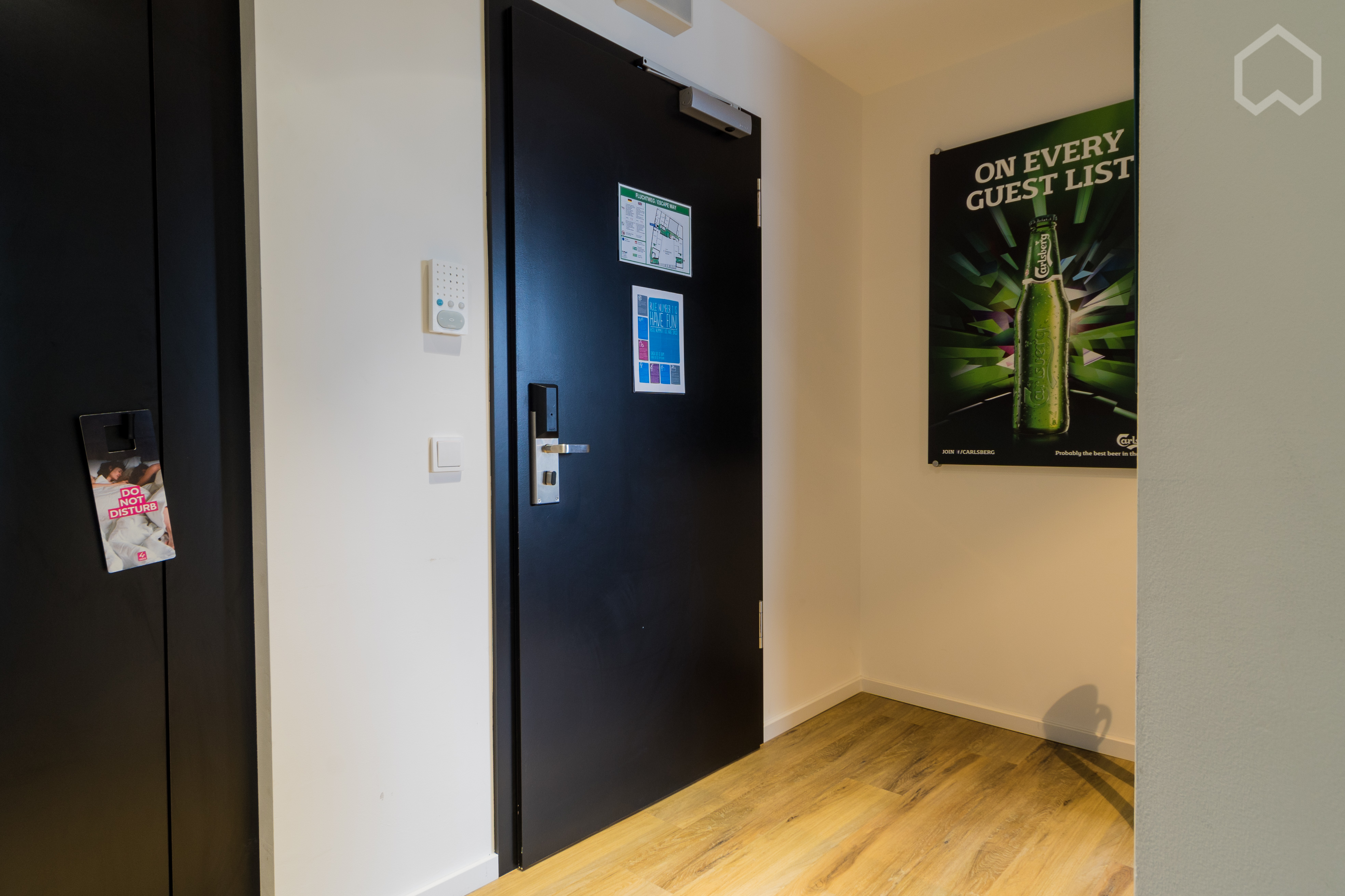  Lovely Suite Conveniently Located  -  Lovely suite conveniently located  - Gallery -  19