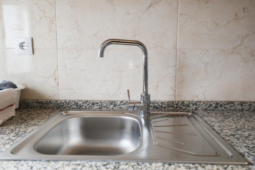 Pleasent single bedroom in Olaias - Gallery - 35