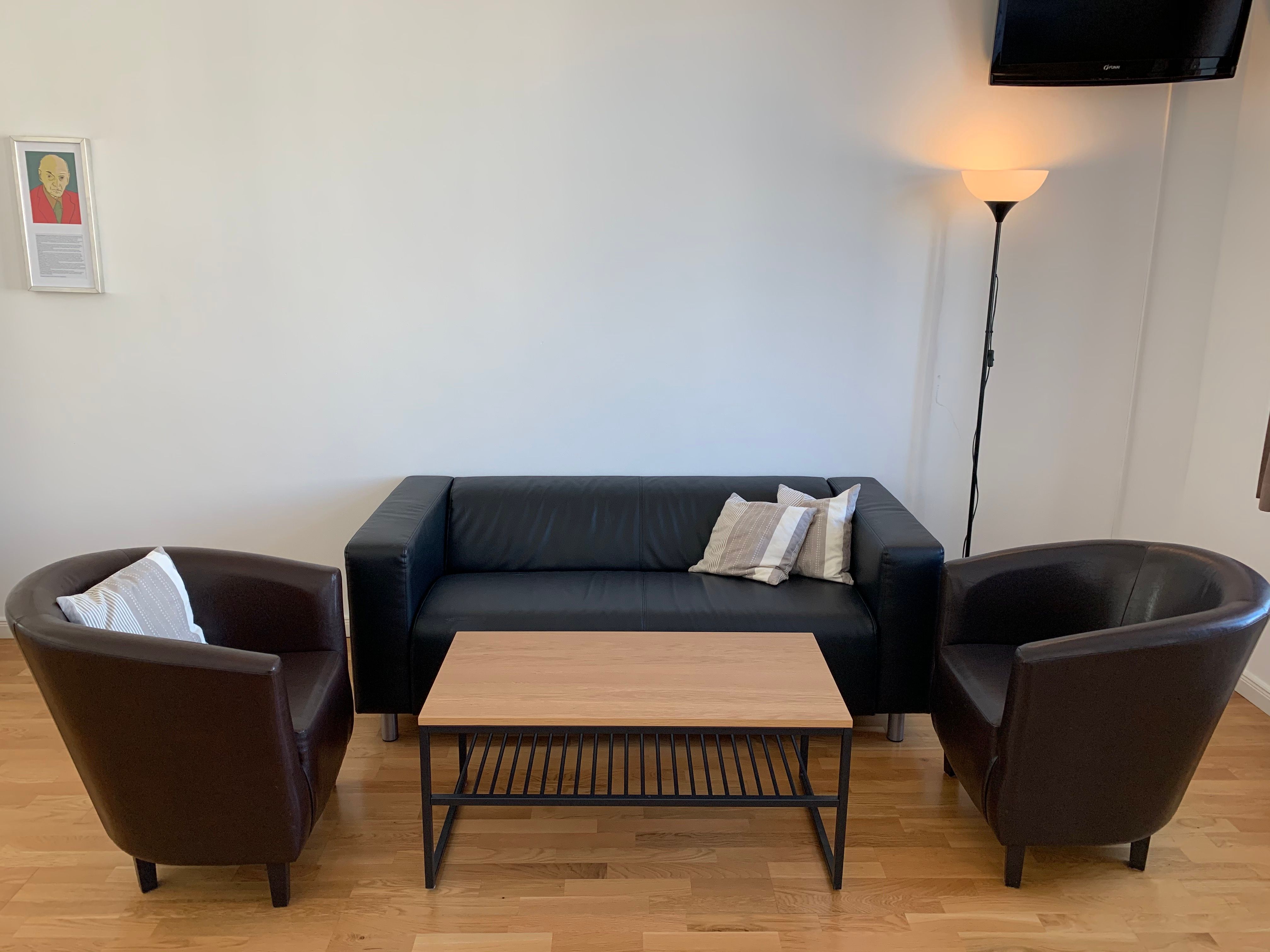  Spacious Bright Apartment With 3 Rooms In Wonderful Area  -  Spacious bright apartment with 3 rooms in wonderful area  - Gallery -  18