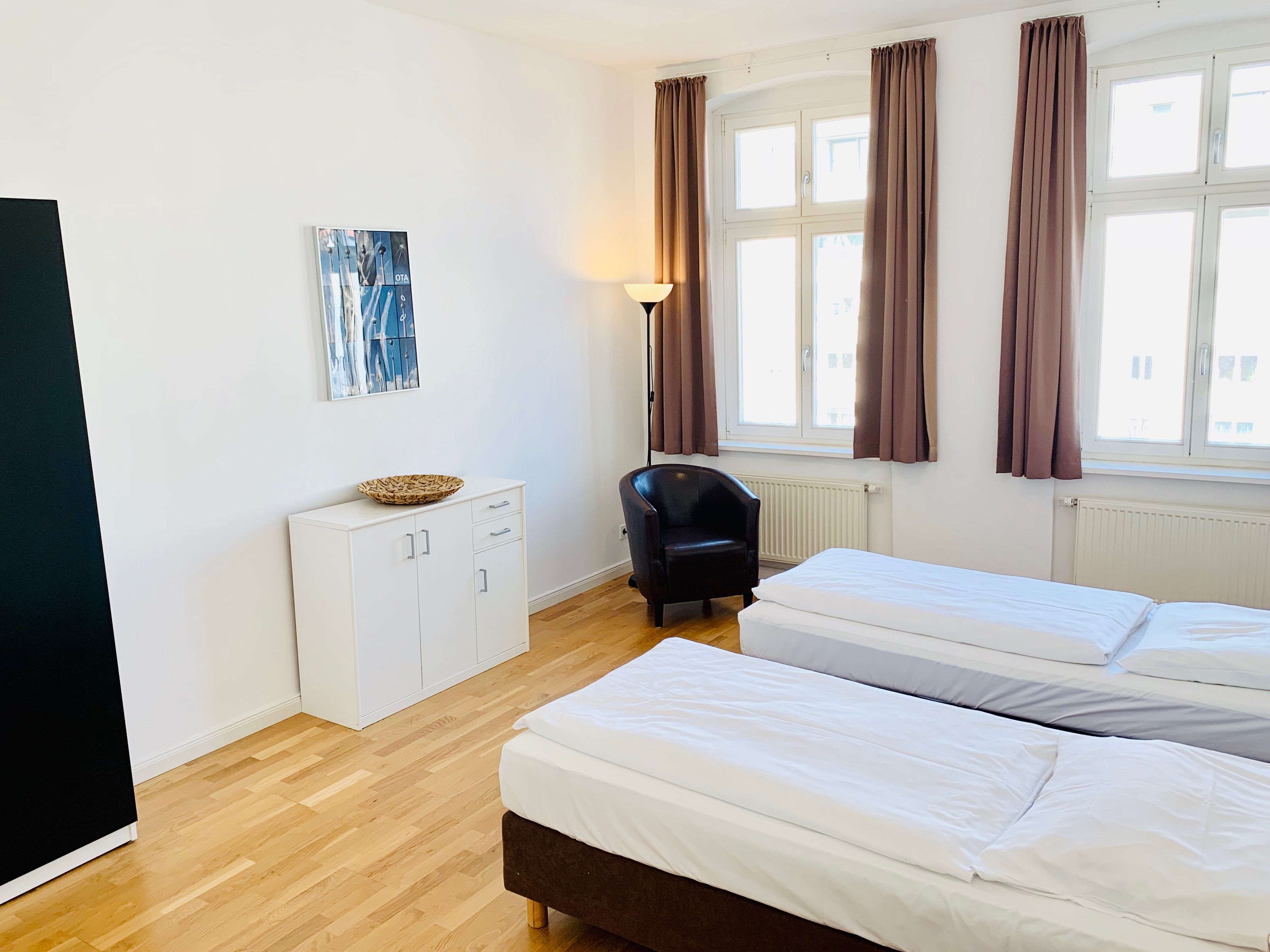 Spacious Bright Apartment With 3 Rooms In Wonderful Area - Spacious bright apartment with 3 rooms in wonderful area - Gallery - 11