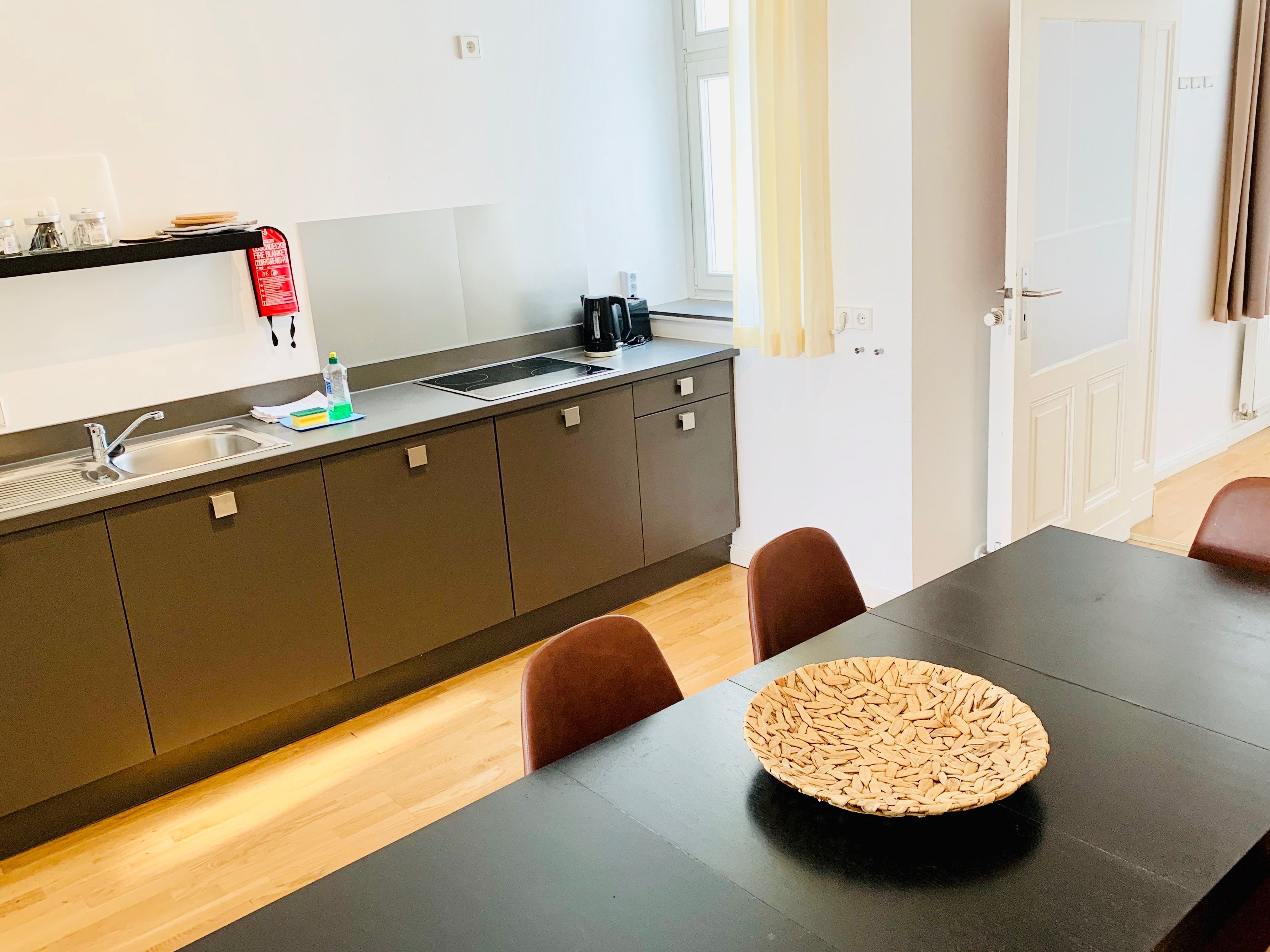  Spacious Bright Apartment With 3 Rooms In Wonderful Area  -  Spacious bright apartment with 3 rooms in wonderful area  - Gallery -  9