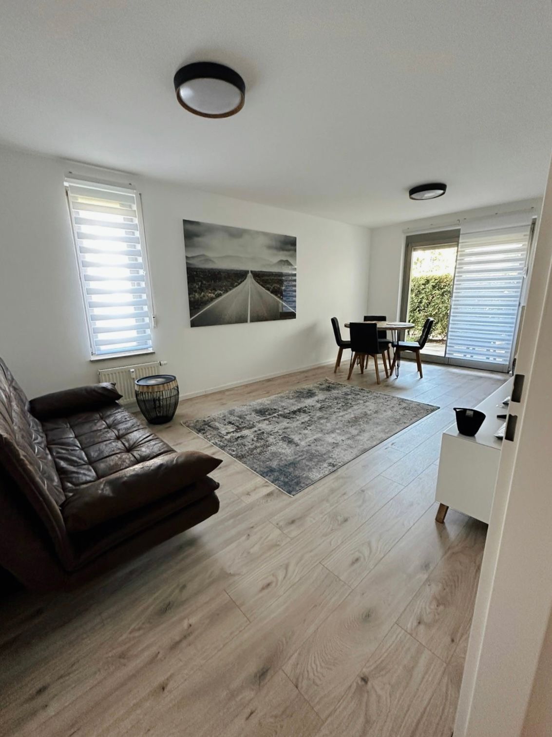  Bright And Amazing Apartment In Schönefeld  -  Bright and amazing apartment in Schönefeld  - Gallery -  18