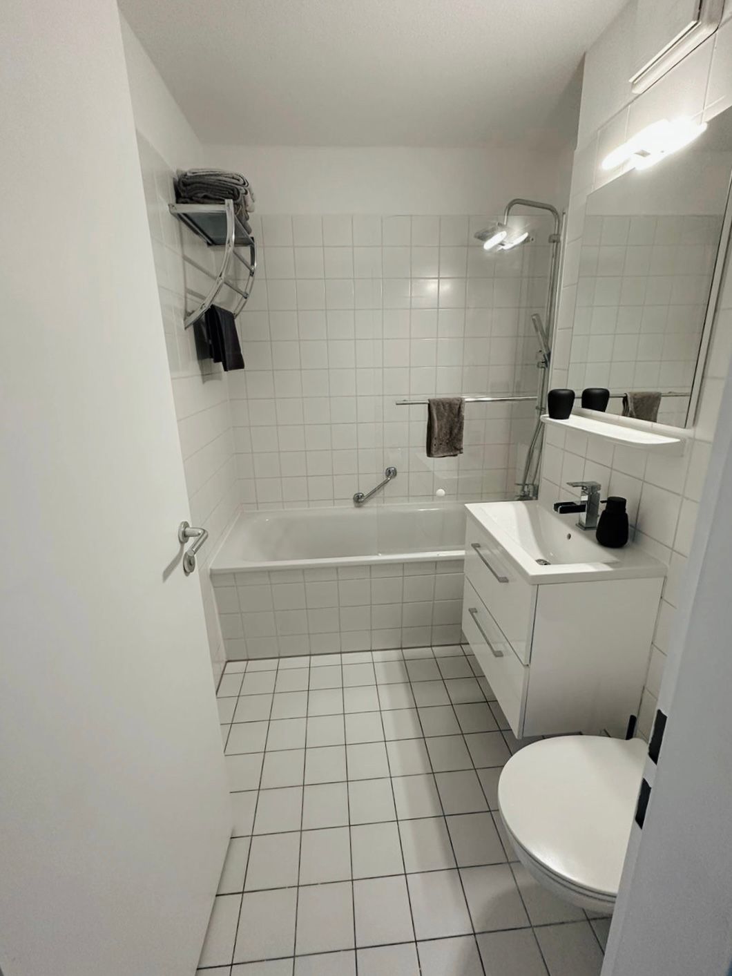  Bright And Amazing Apartment In Schönefeld  -  Bright and amazing apartment in Schönefeld  - Gallery -  7