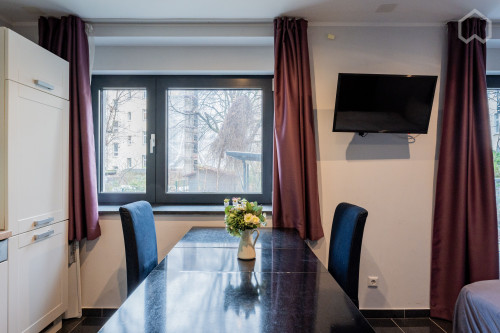 Trendy flat in nice area