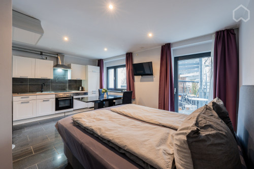 Trendy flat in nice area  - Gallery -  5