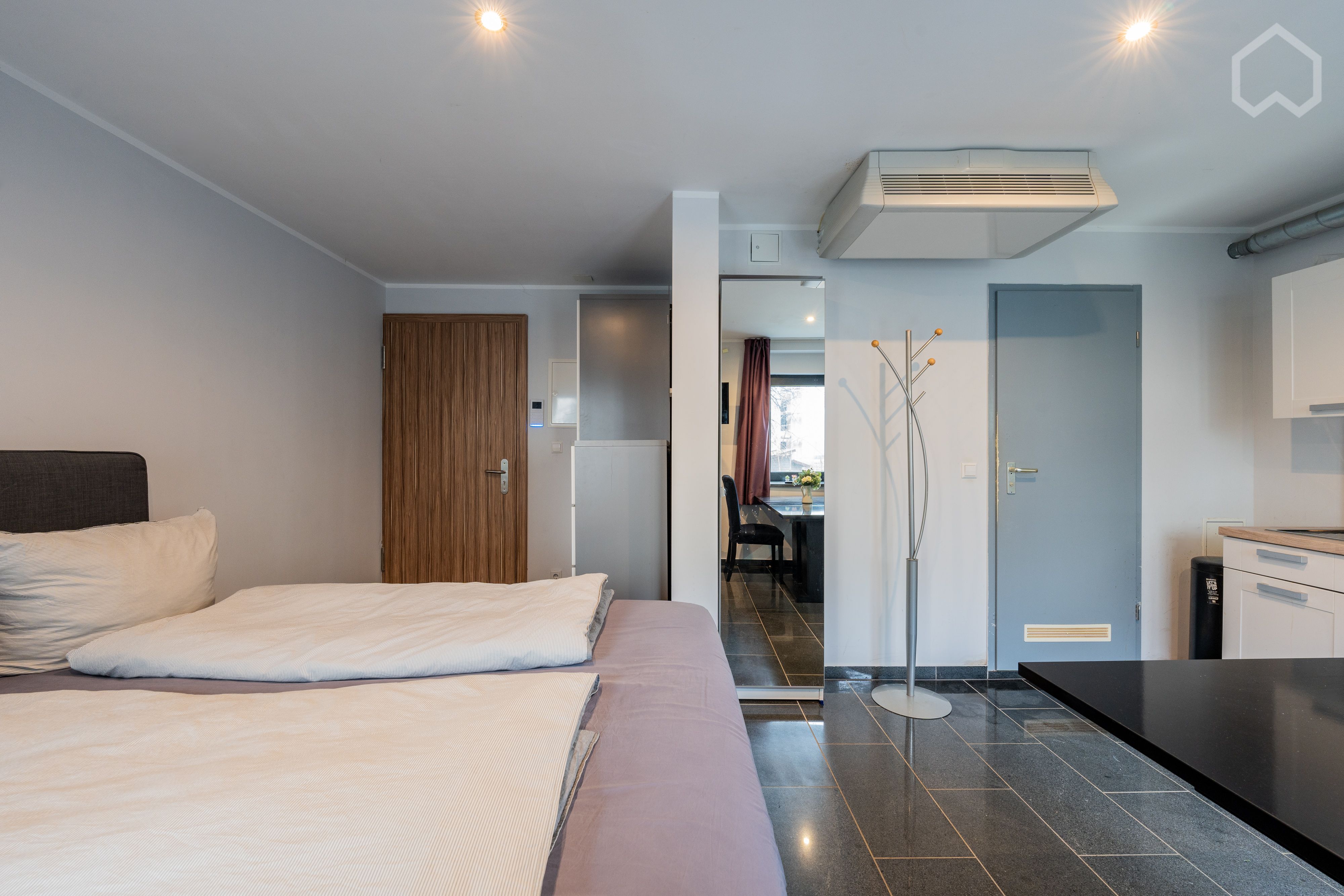  Trendy Flat In Nice Area  -  Trendy flat in nice area  - Gallery -  10