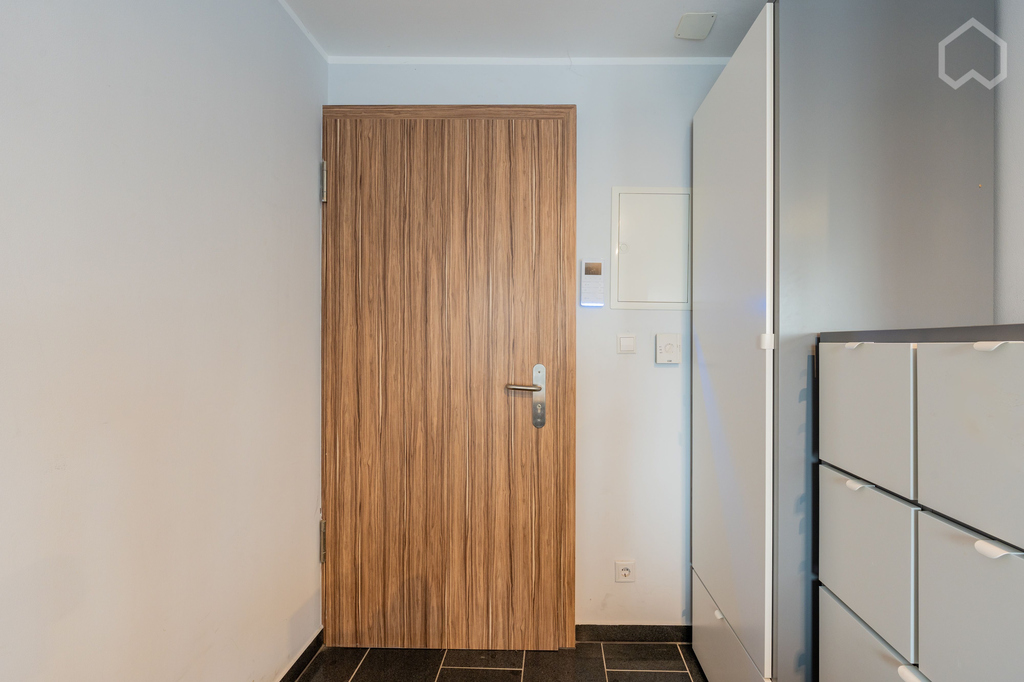  Trendy Flat In Nice Area  -  Trendy flat in nice area  - Gallery -  20