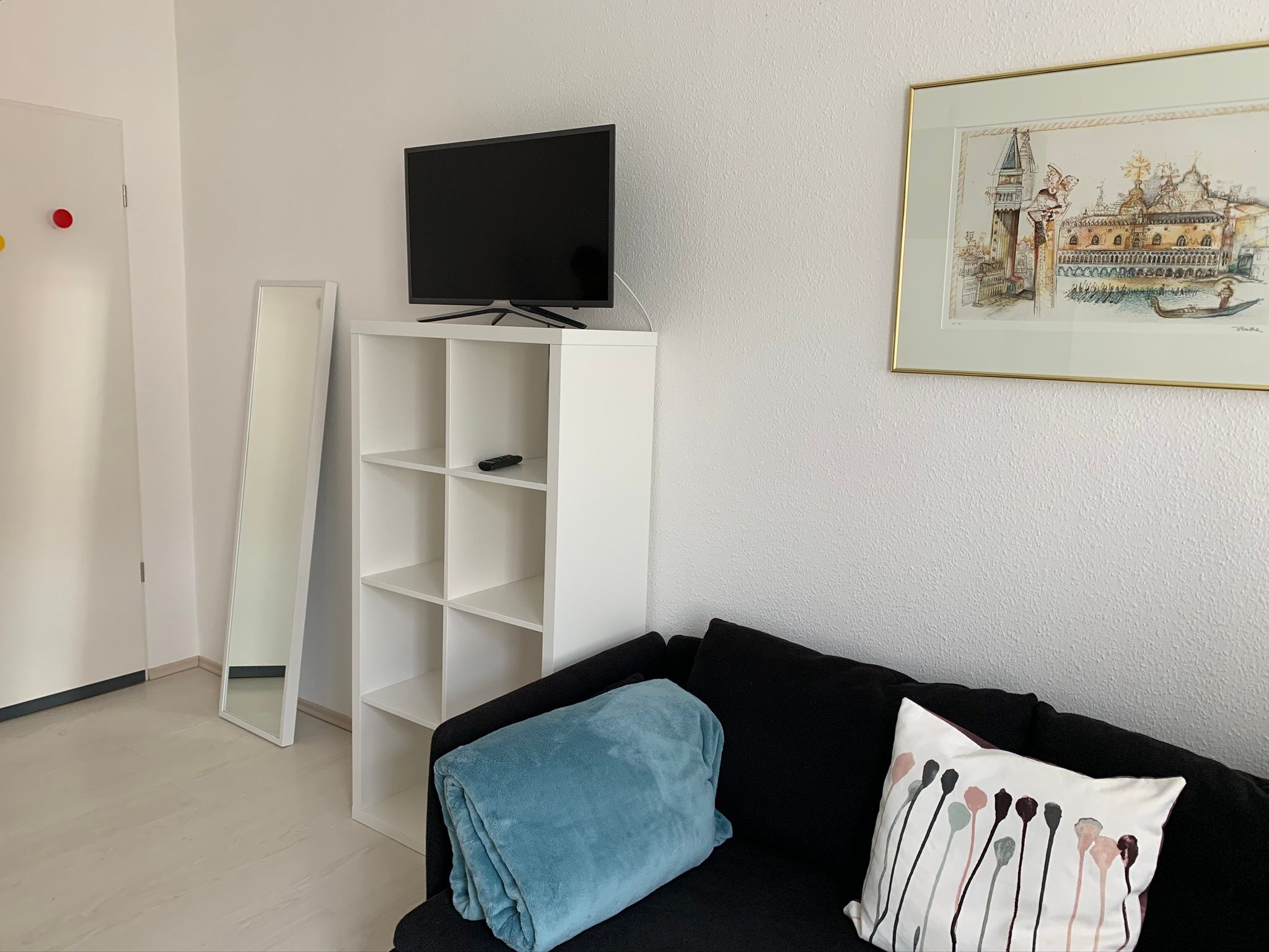  Sunny Flat With Balcony In Central Berlin  -  Sunny flat with balcony in central Berlin  - Gallery -  5