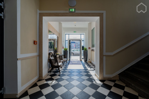 Modern and newly furnished apartment in Charlottenburg