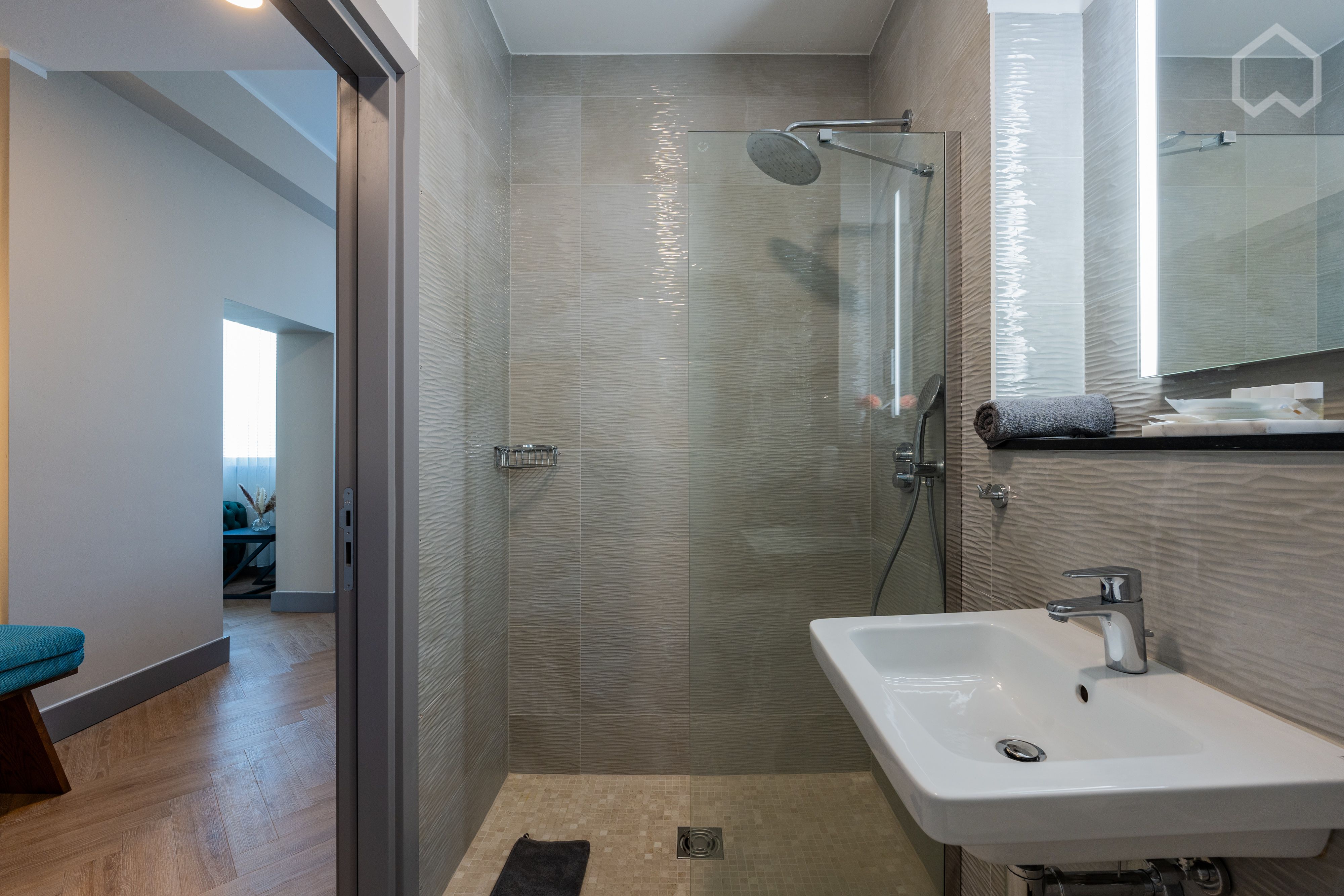  Modern And Newly Furnished Apartment In Charlottenburg  -  Modern and newly furnished apartment in Charlottenburg  - Gallery -  46