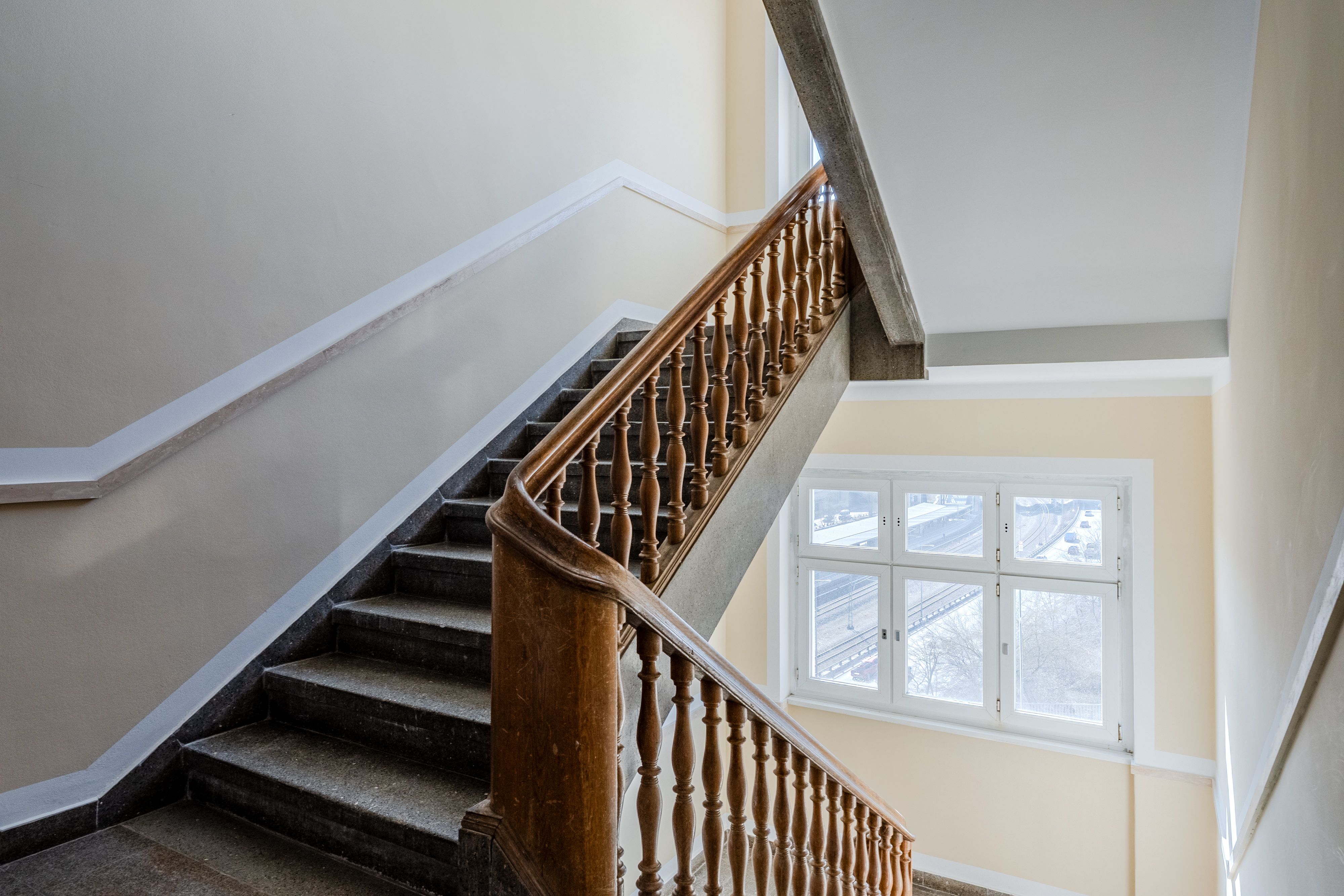  Modern And Newly Furnished Apartment In Charlottenburg  -  Modern and newly furnished apartment in Charlottenburg  - Gallery -  23