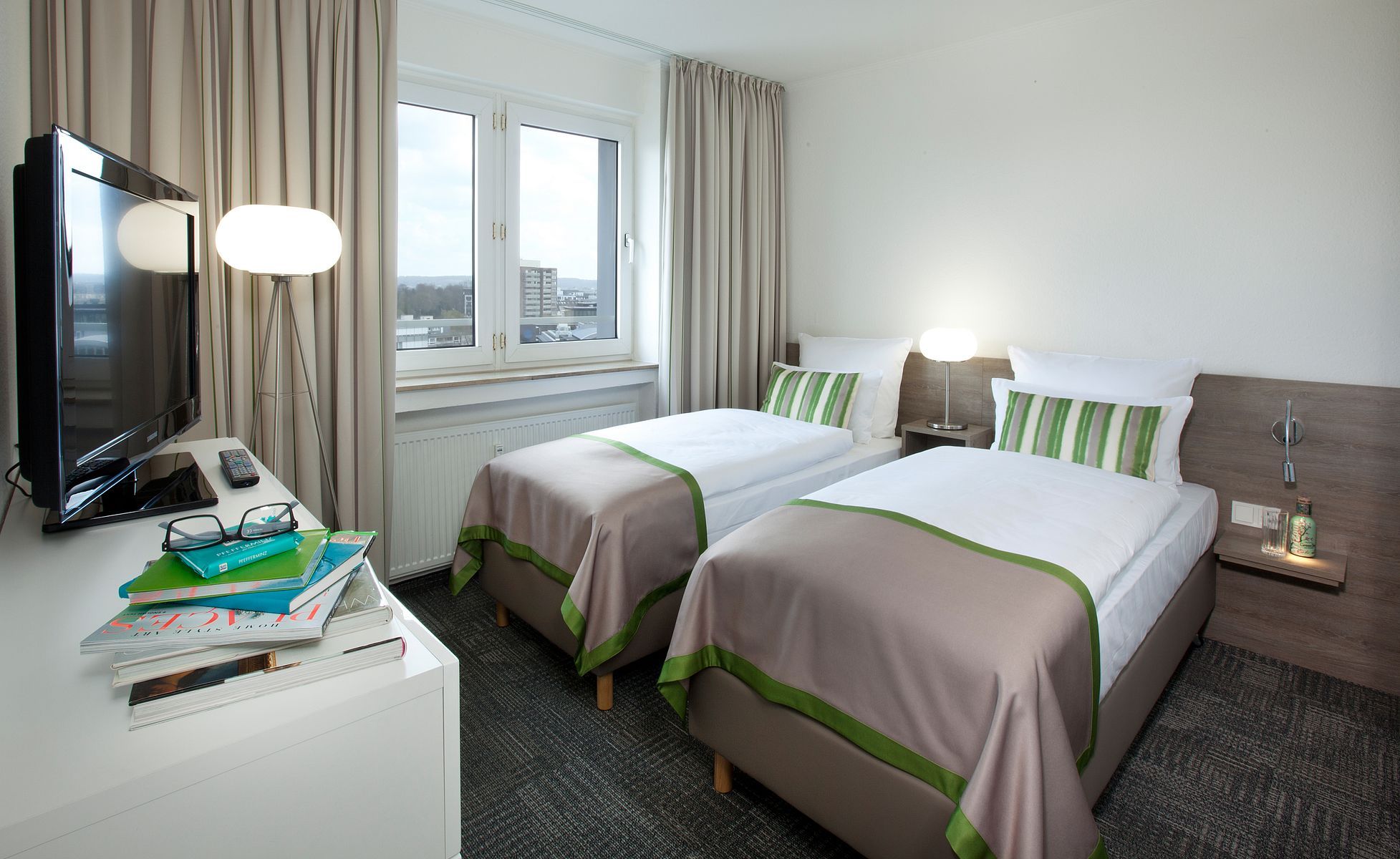  Lovingly Furnished Serviced Apartment Incl. Weekly Cleaning (Düsseldorf)  -  Lovingly furnished Serviced Apartment incl. weekly cleaning (Düsseldorf)  - Gallery -  9