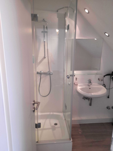 Gorgeous & fantastic suite in Bonn | kitchen | TV | Wi-Fi