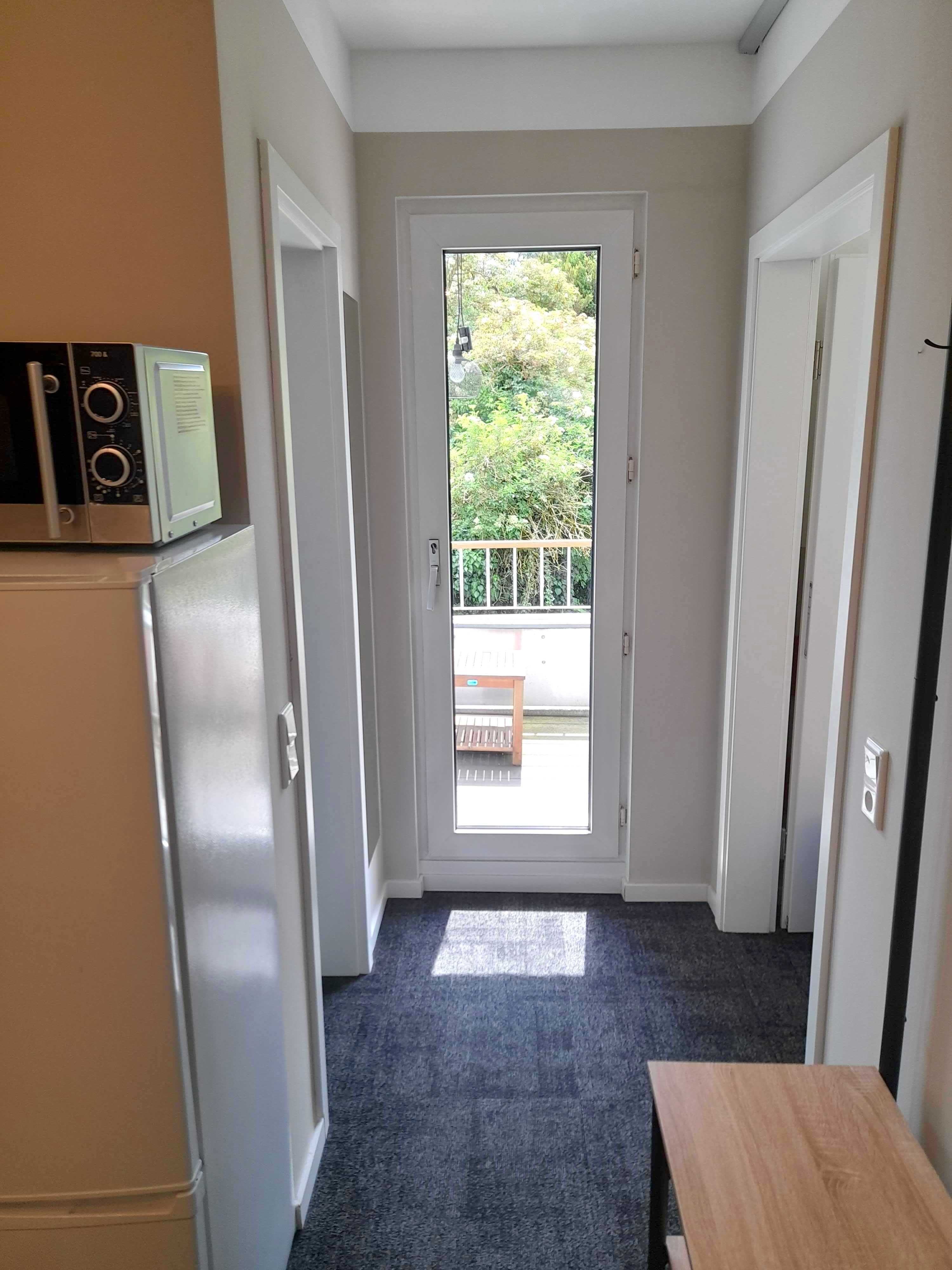 Gorgeous & Fantastic Suite In Bonn | Kitchen | TV | Wi-Fi - Gorgeous & fantastic suite in Bonn | kitchen | TV | Wi-Fi - Gallery - 8