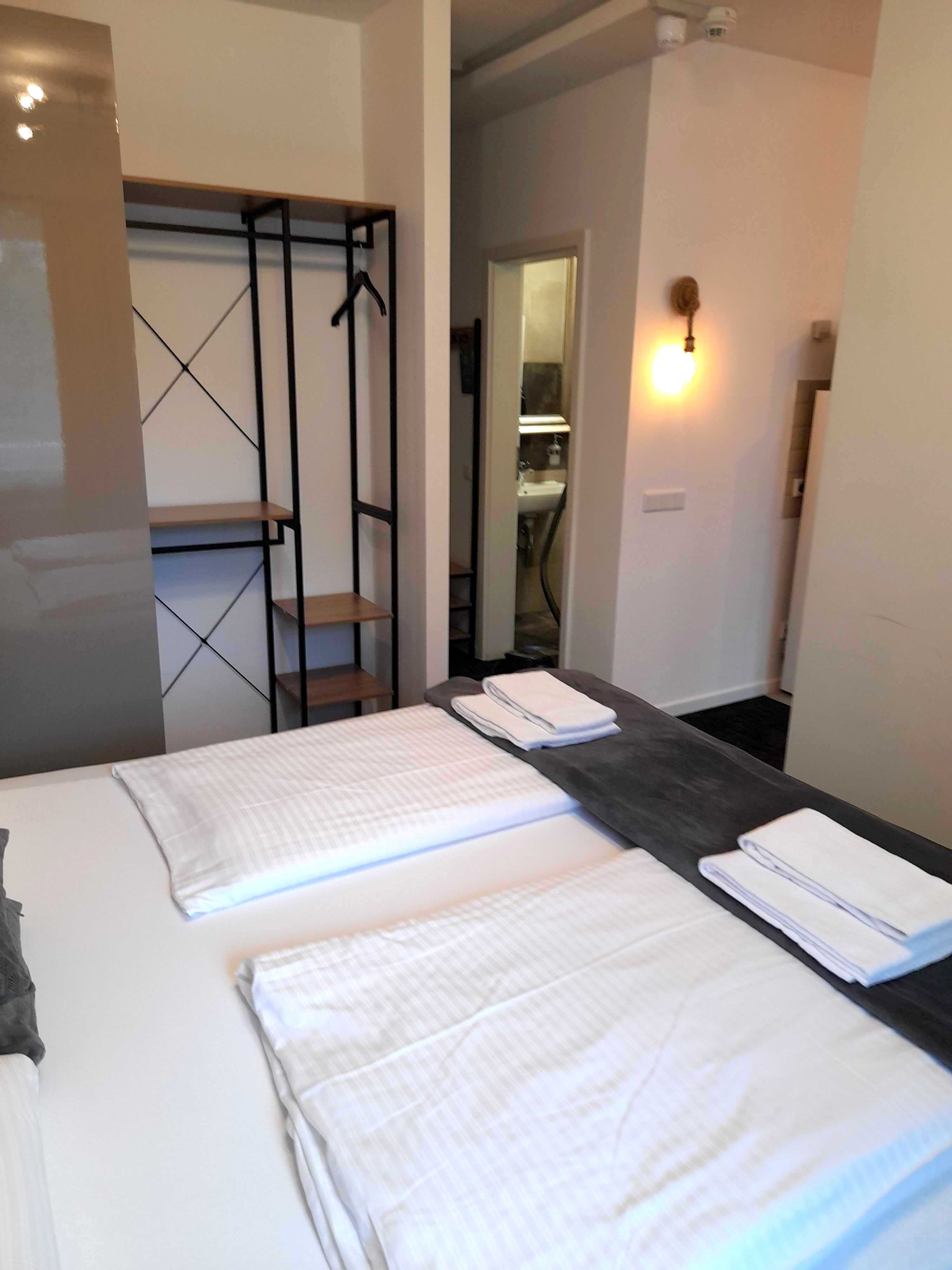 Gorgeous & Fantastic Suite In Bonn | Kitchen | TV | Wi-Fi - Gorgeous & fantastic suite in Bonn | kitchen | TV | Wi-Fi - Gallery - 3