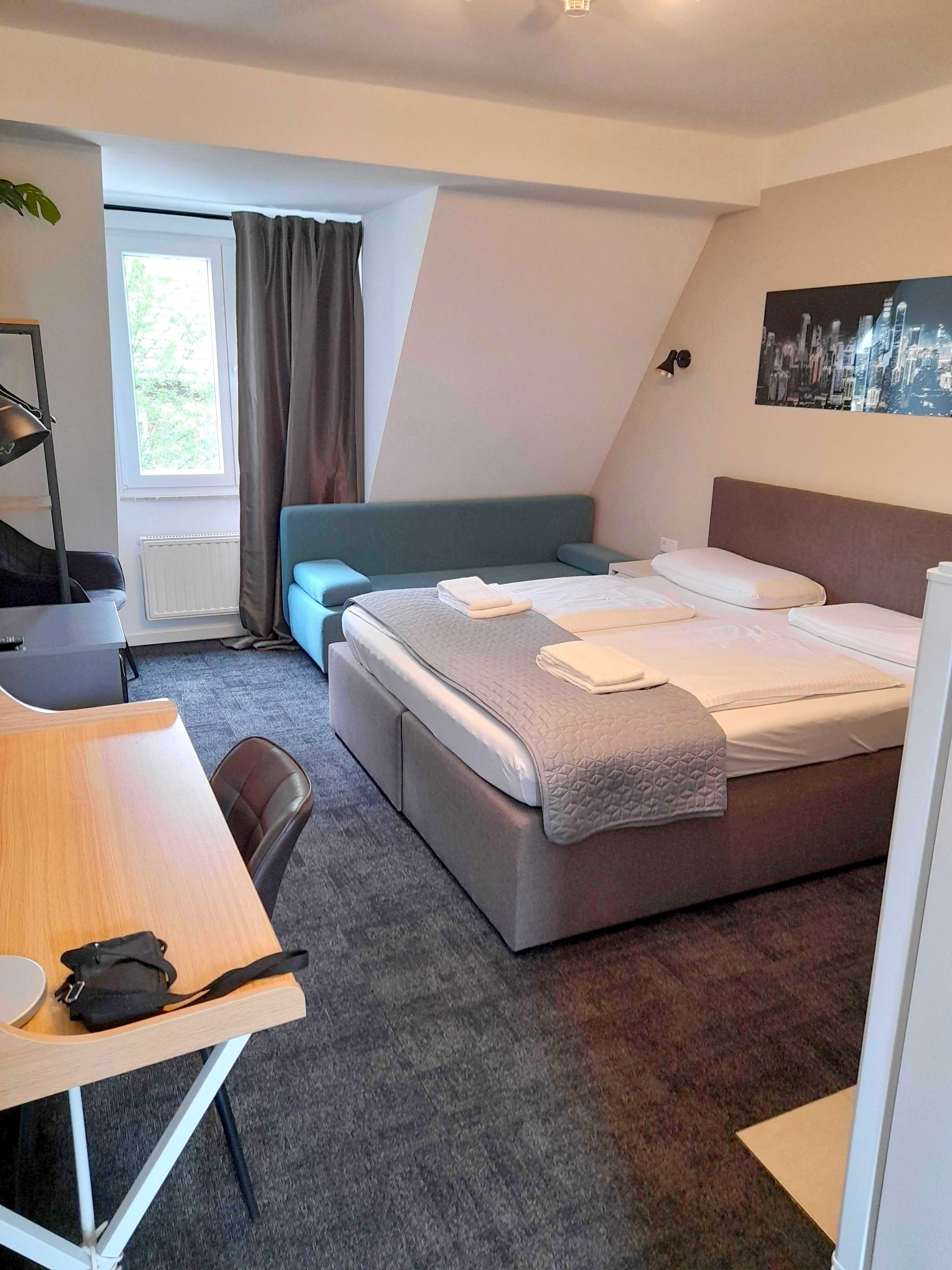 Gorgeous & Fantastic Suite In Bonn | Kitchen | TV | Wi-Fi - Gorgeous & fantastic suite in Bonn | kitchen | TV | Wi-Fi - Gallery - 2