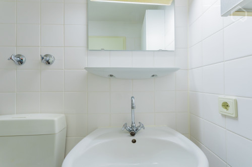 Neat and quiet apartment in Berlin-Wilmersdorf with balcony