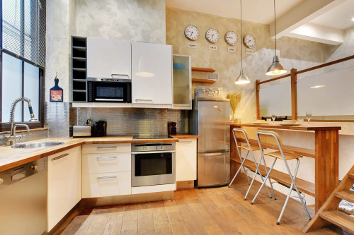 Superb apartment, located in the 10th arrondissement of Paris, a 10-minute walk from Buttes Chaumont.