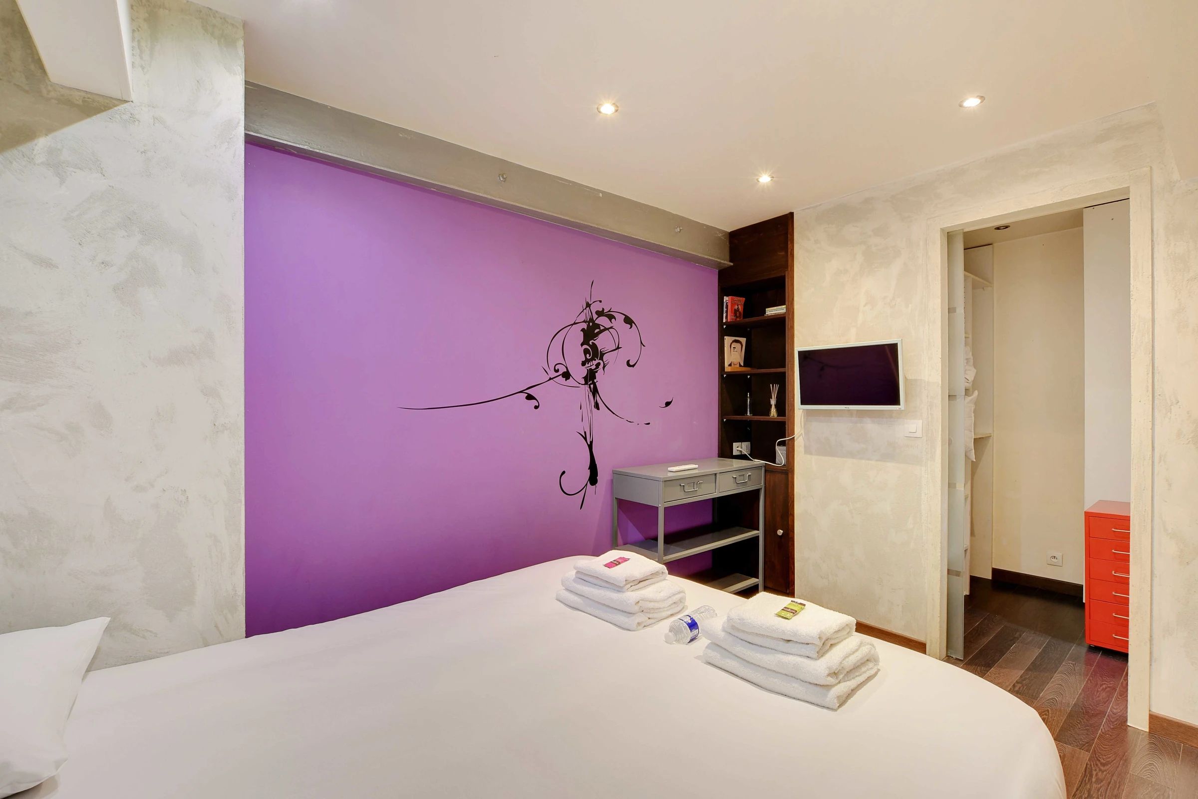 Superb Apartment, Located In The 10th Arrondissement Of Paris, A 10-Minute Walk From Buttes Chaumont - Superb apartment, located in the 10th arrondissement of Paris, a 10-minute walk from Buttes Chaumont. - Gallery - 10