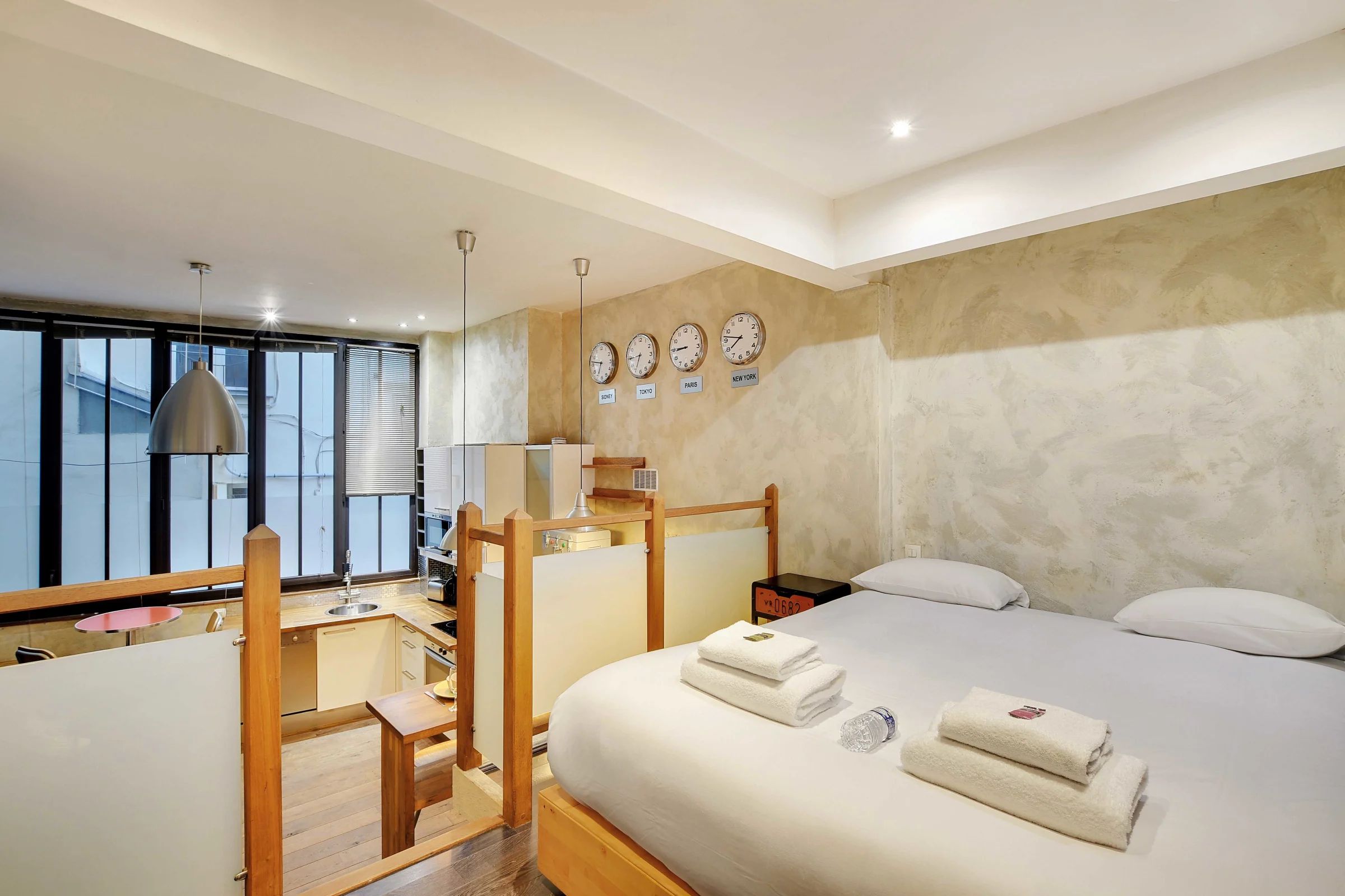  Superb Apartment, Located In The 10th Arrondissement Of Paris, A 10-Minute Walk From Buttes Chaumont  -  Superb apartment, located in the 10th arrondissement of Paris, a 10-minute walk from Buttes Chaumont.  - Gallery -  12