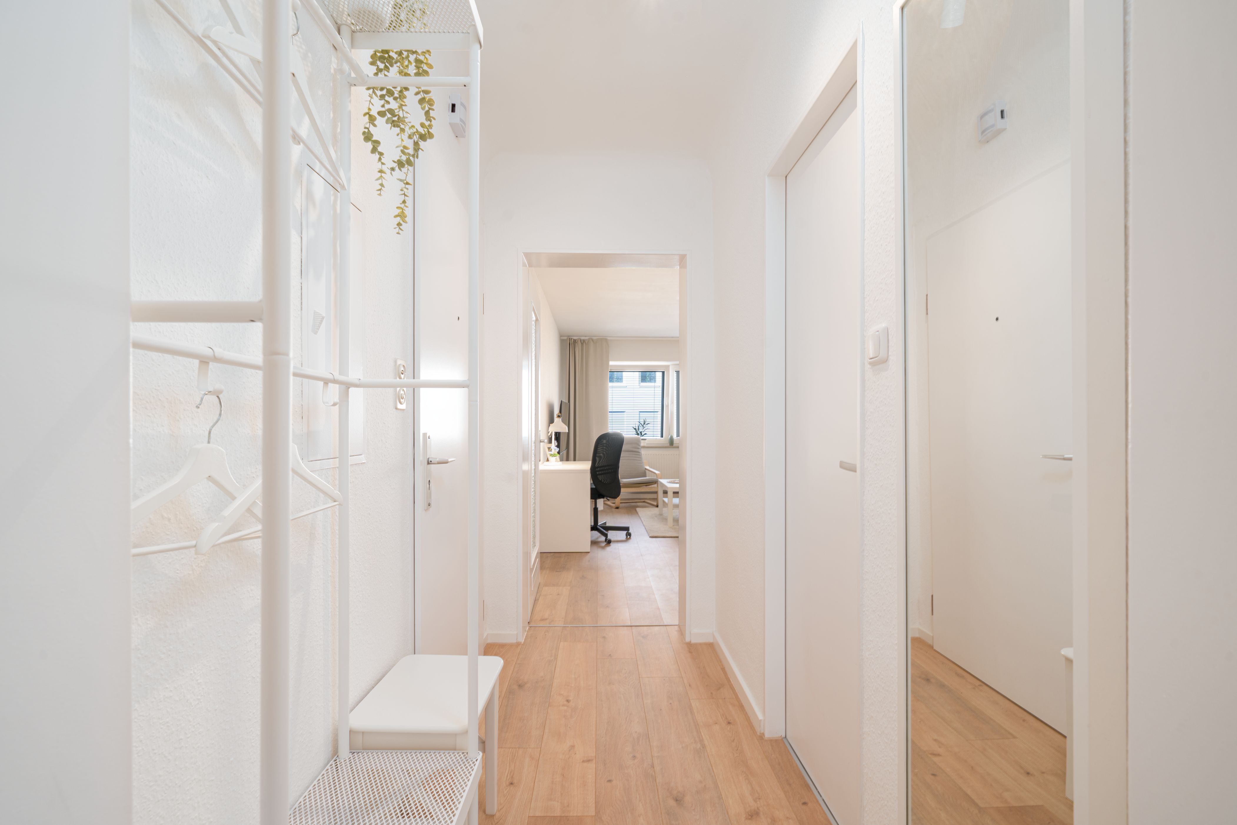 Fully Furnished Studio With Workspace Near City Center Nürnberg - Fully furnished studio with workspace near city center Nürnberg - Gallery - 8