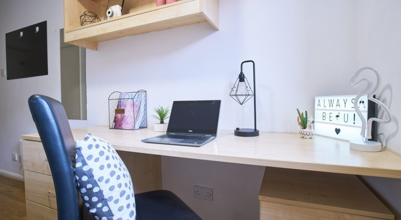  Silver Ensuite  -  Manchester House  - Gallery -  3