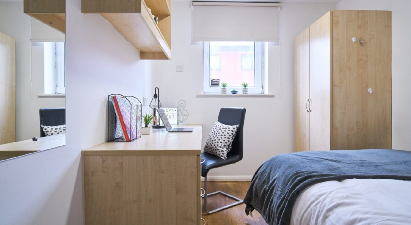  Platinum Ensuite  -  Manchester House  - Gallery -  1