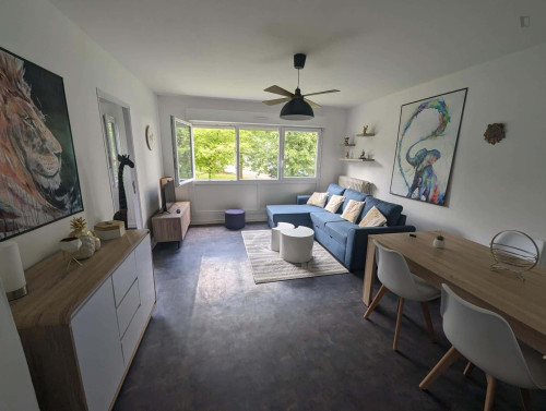 Room in Allée Antoine Watteau, Lille for 71 m² with 3 bedrooms