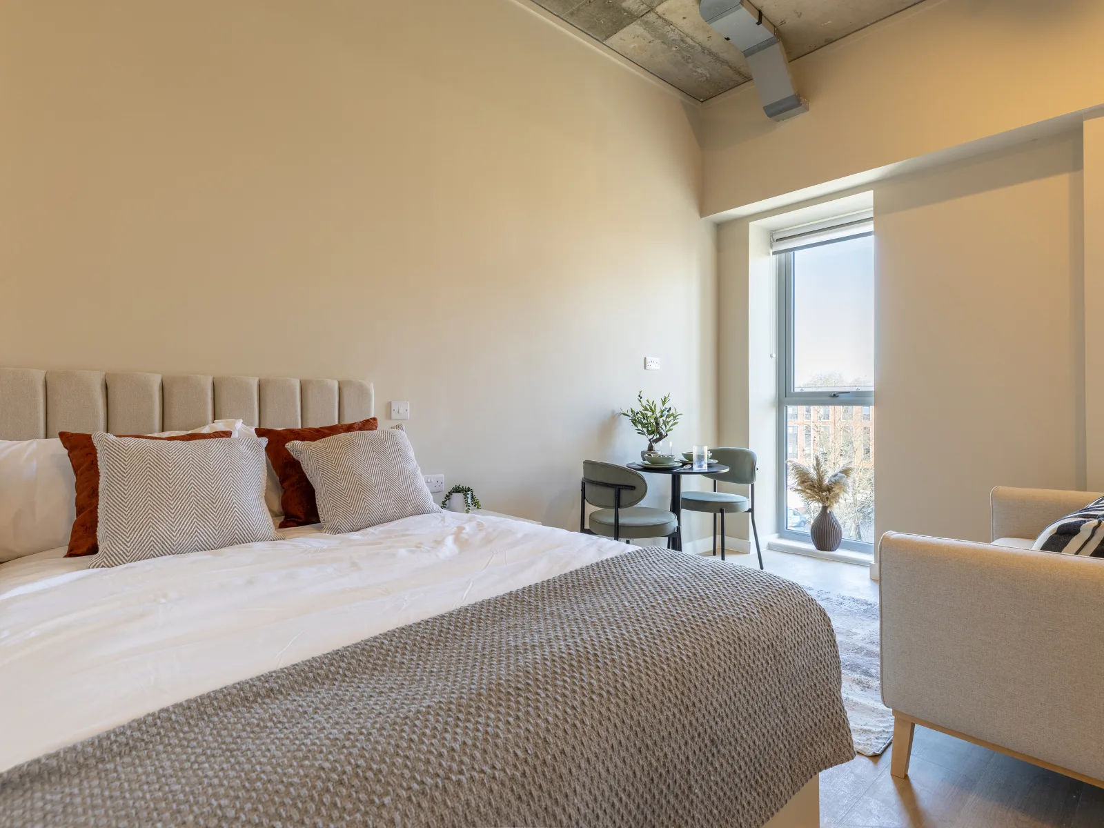  Nest Studio Apartment Plus  -  Fitz & Knox  - Gallery -  1