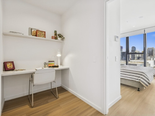 West Tower, Melbourne Quarter - Gallery - 17